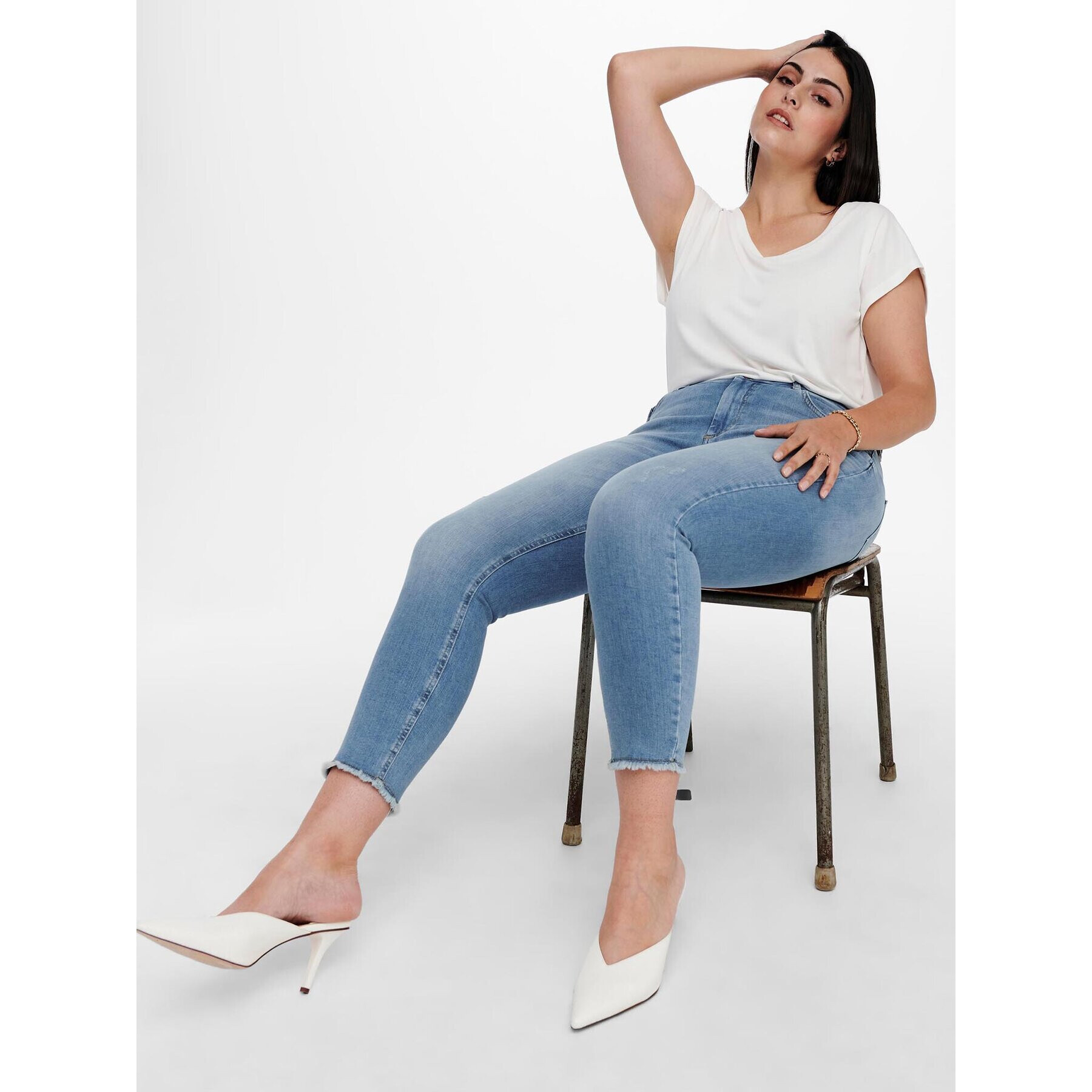 ONLY Carmakoma Дънки 15198408 Син Skinny Fit - Pepit.bg