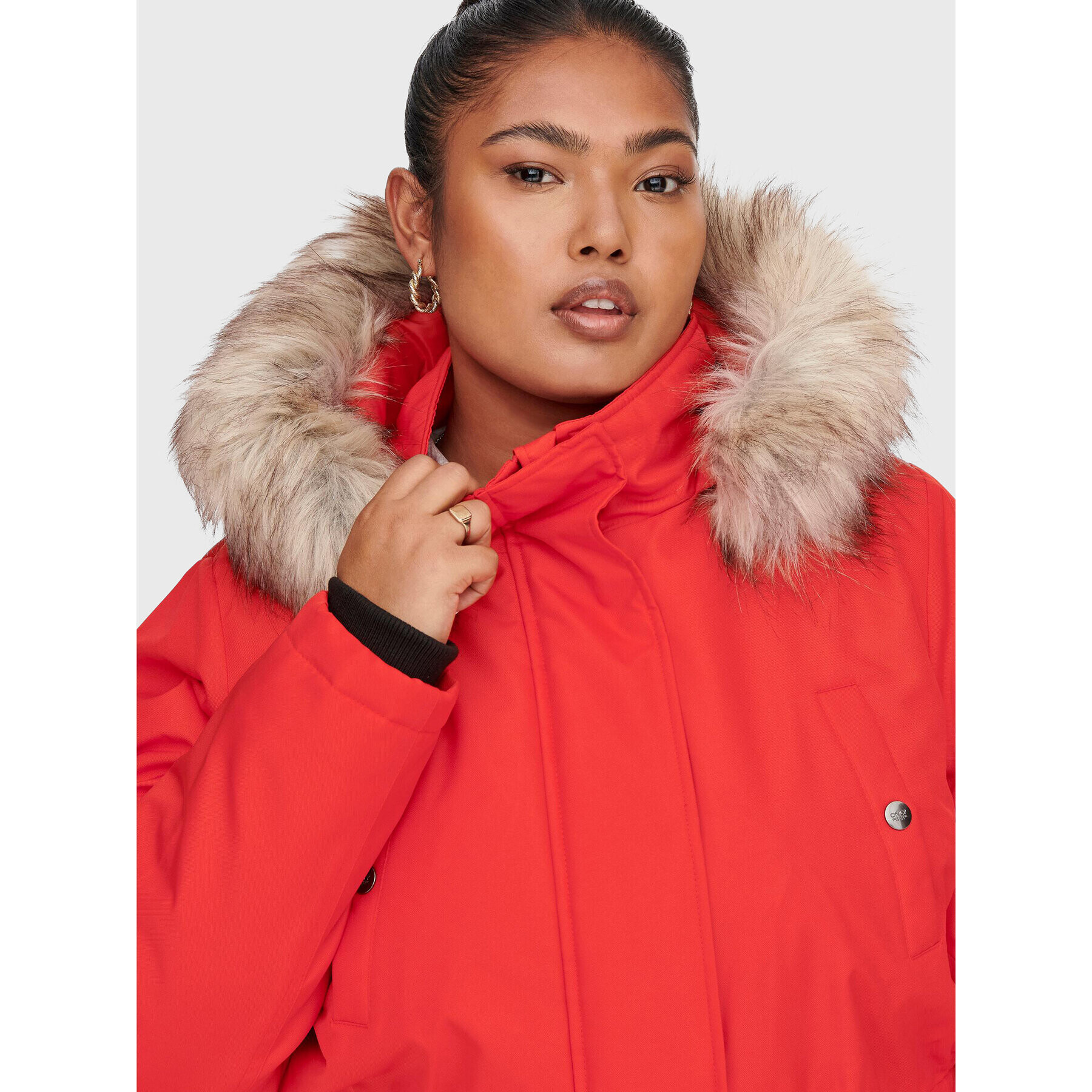 ONLY Carmakoma Парка Irena 15185999 Червен Regular Fit - Pepit.bg