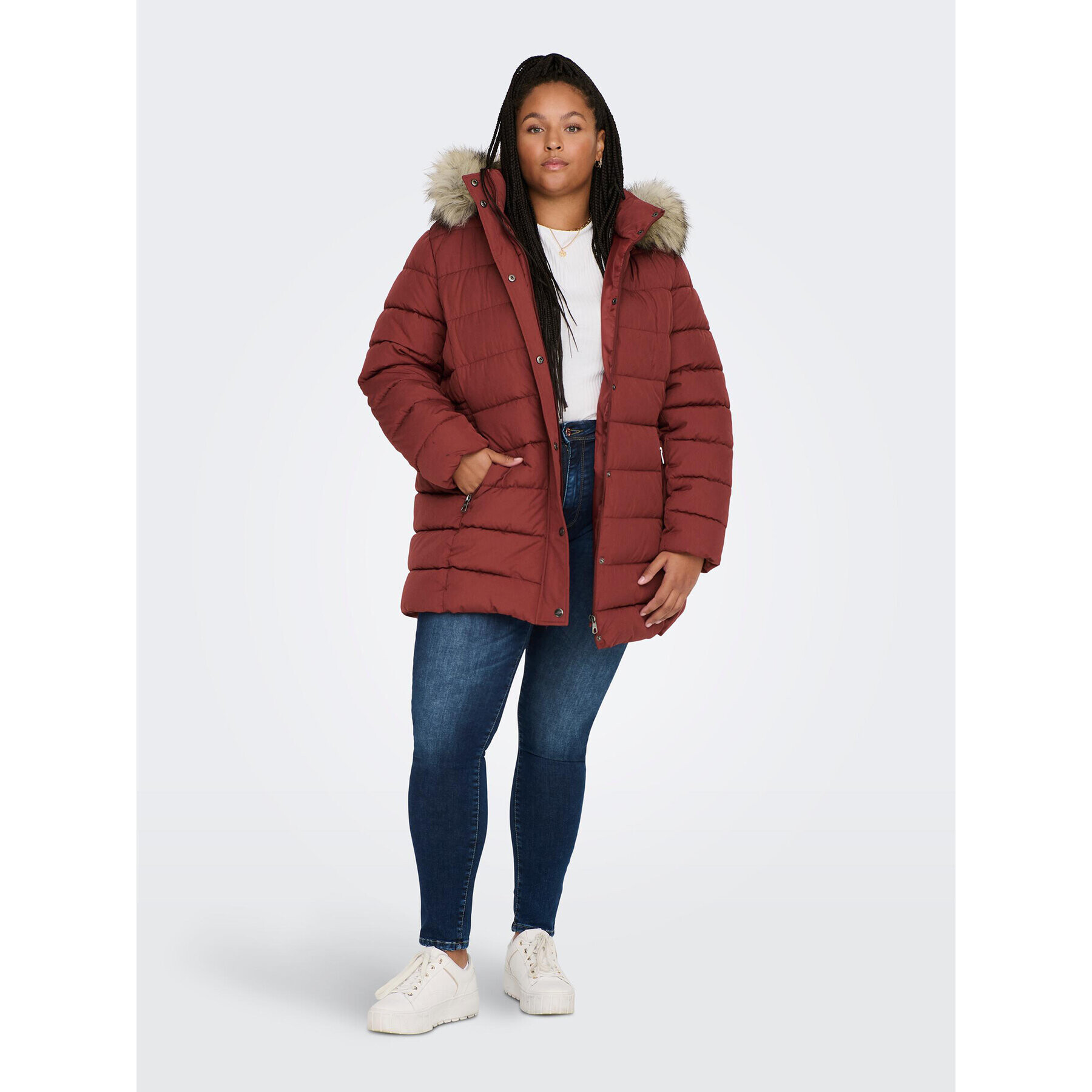 ONLY Carmakoma Пухено яке Luna 15206227 Червен Regular Fit - Pepit.bg