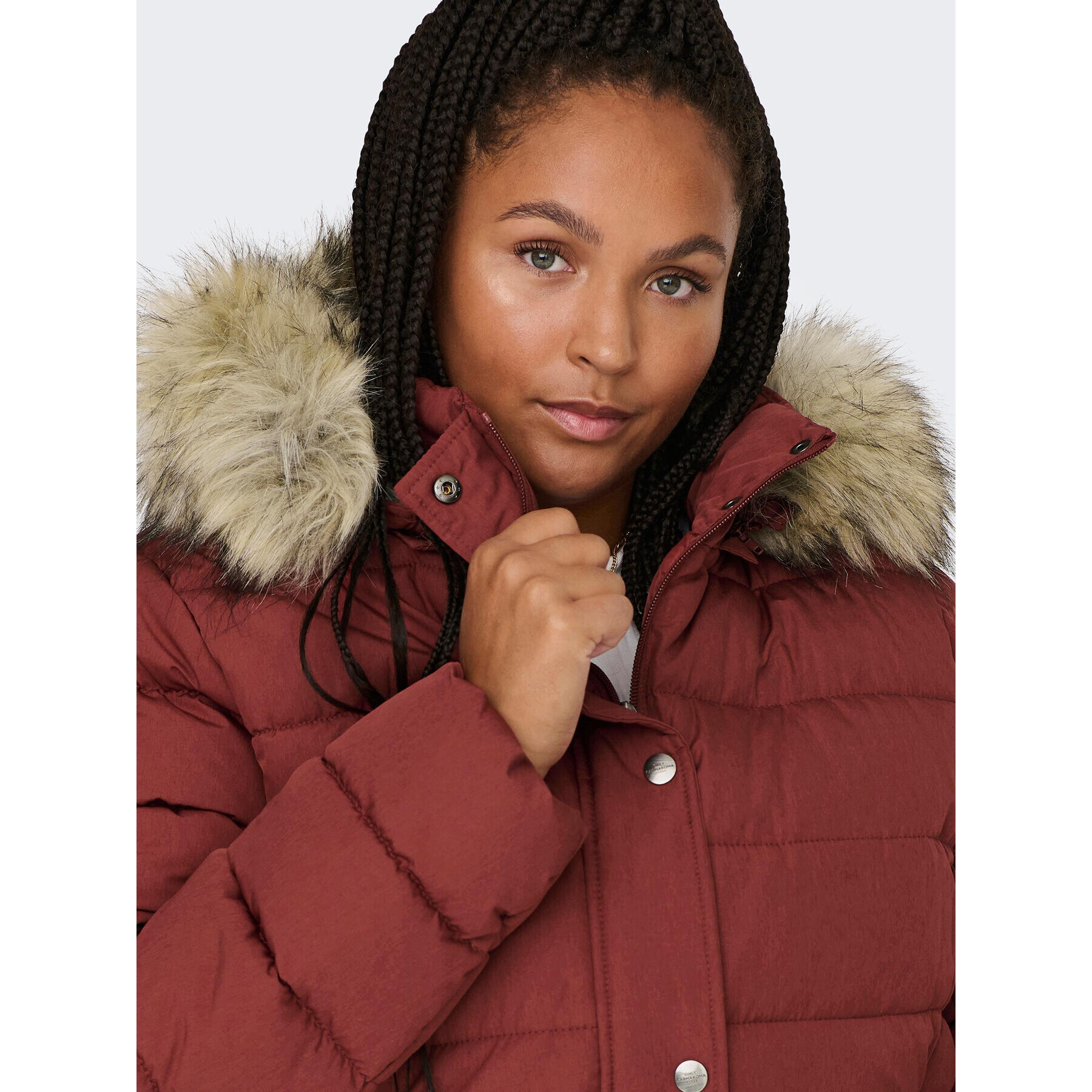 ONLY Carmakoma Пухено яке Luna 15206227 Червен Regular Fit - Pepit.bg