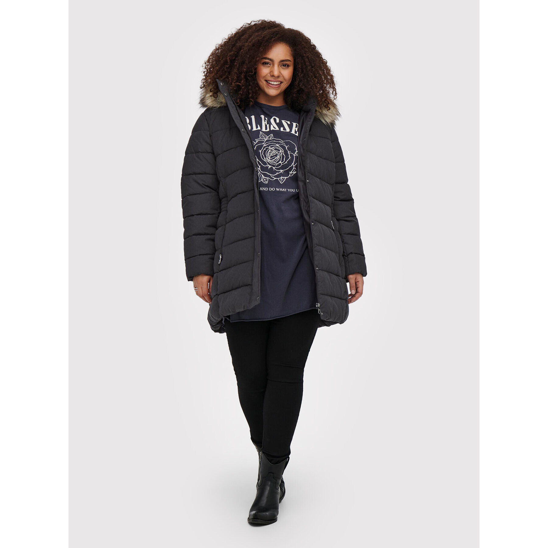 ONLY Carmakoma Пухено яке Luna 15206227 Сив Regular Fit - Pepit.bg