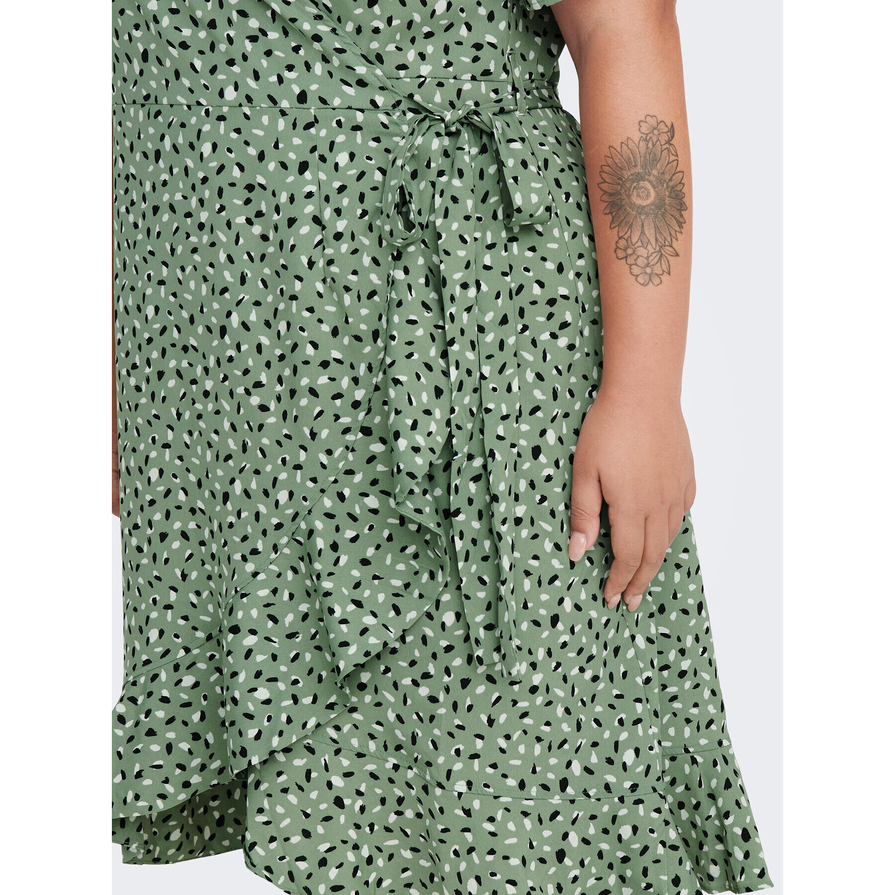 ONLY Carmakoma Рокля 15252210 Зелен Regular Fit - Pepit.bg