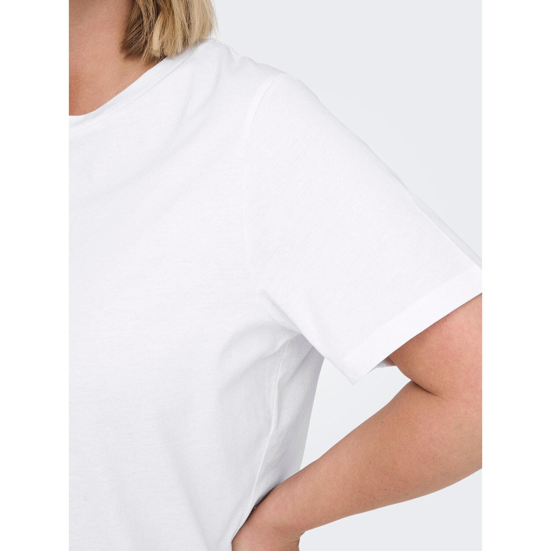 ONLY Carmakoma Тишърт 15287998 Бял Regular Fit - Pepit.bg