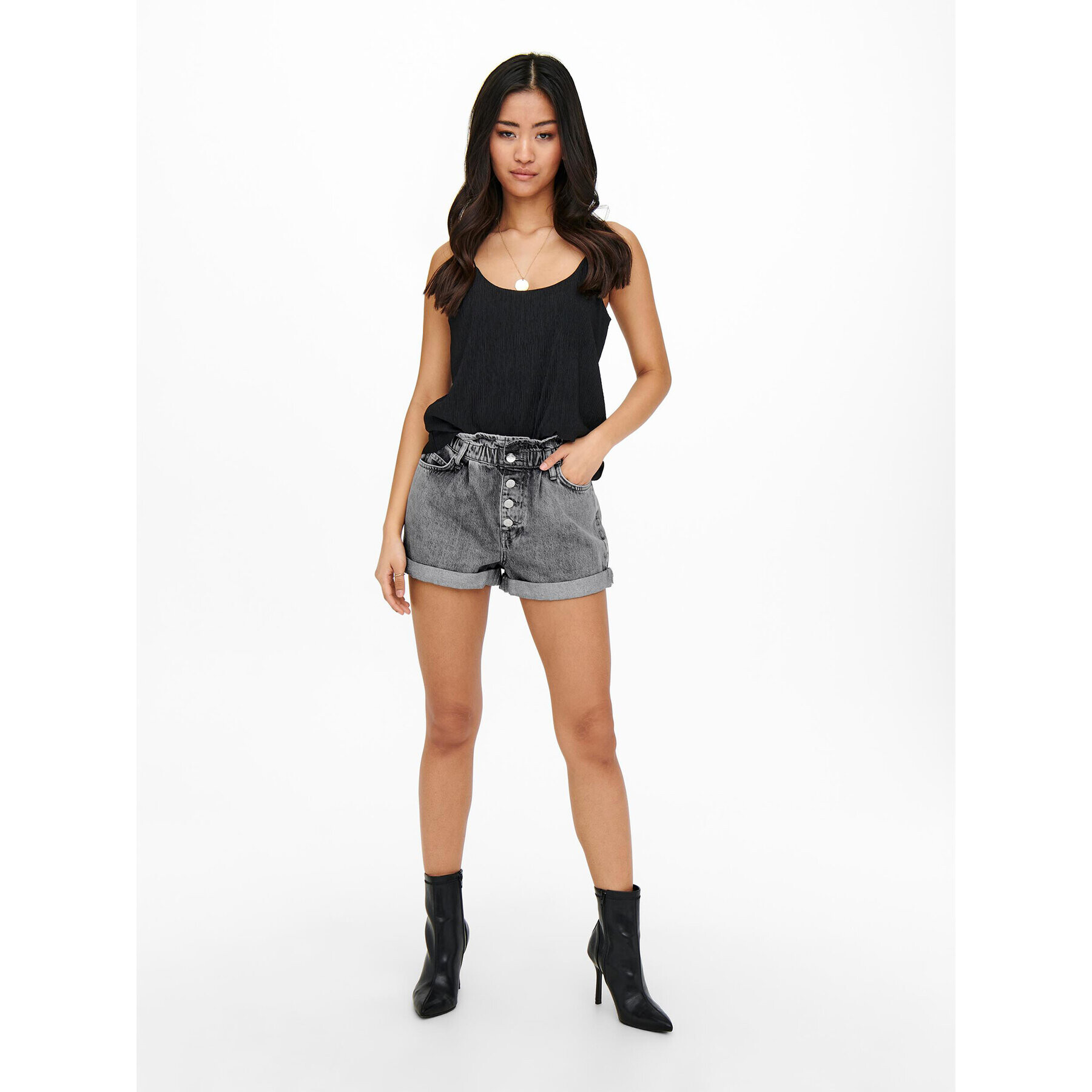 ONLY Дънкови шорти 15200196 Сив Relaxed Fit - Pepit.bg