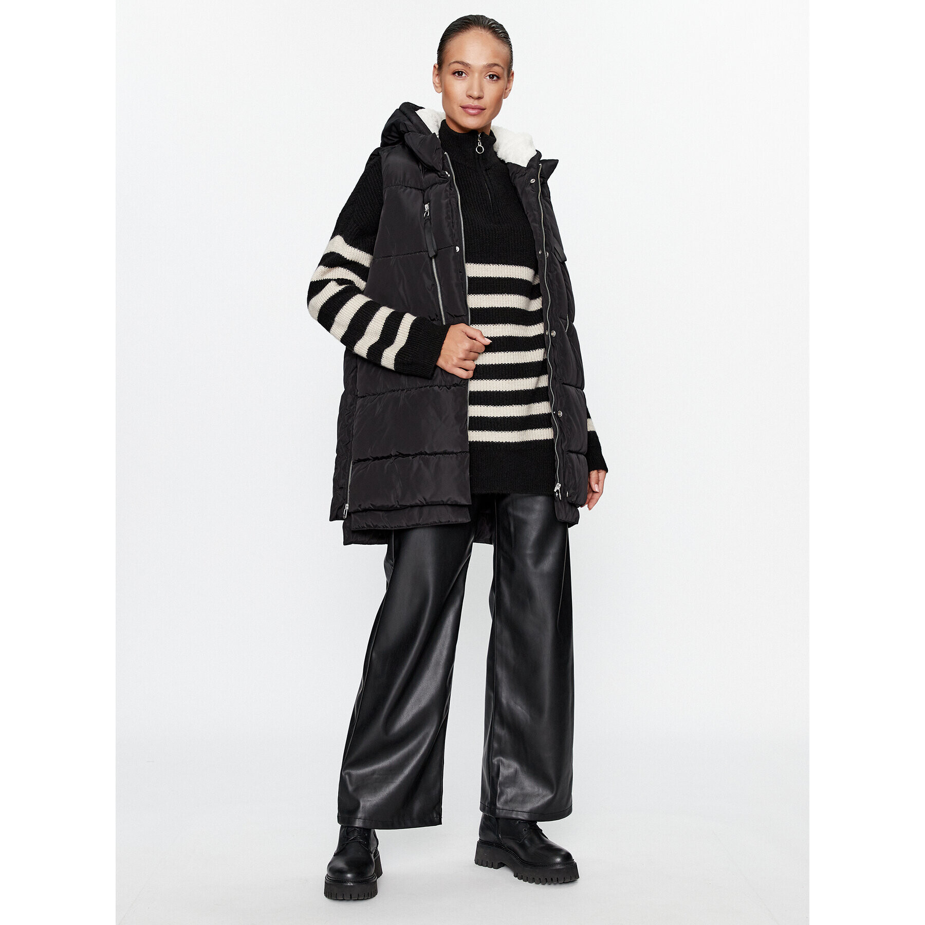 ONLY Елек 15300259 Черен Regular Fit - Pepit.bg