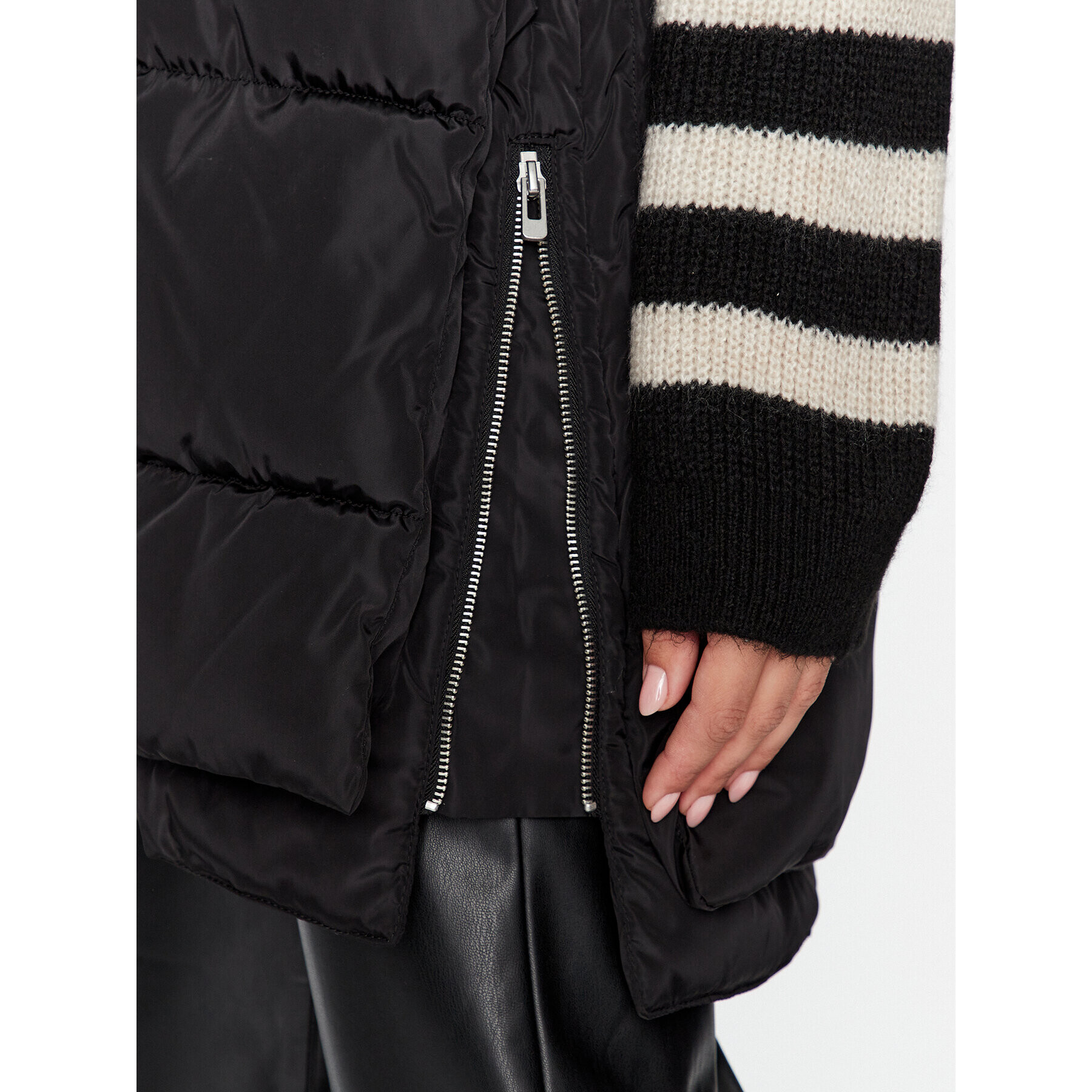 ONLY Елек 15300259 Черен Regular Fit - Pepit.bg