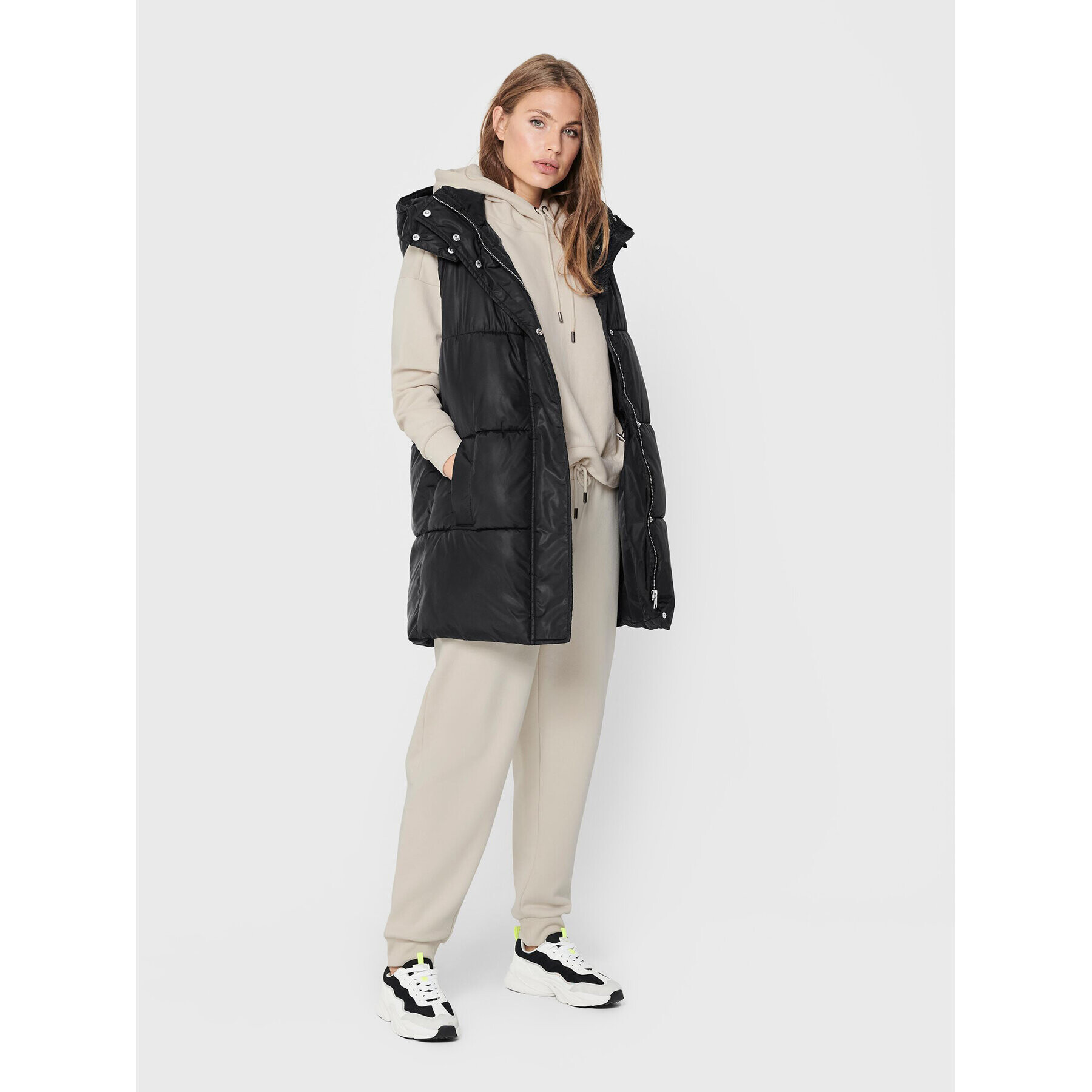 ONLY Елек Demy 15220376 Черен Regular Fit - Pepit.bg
