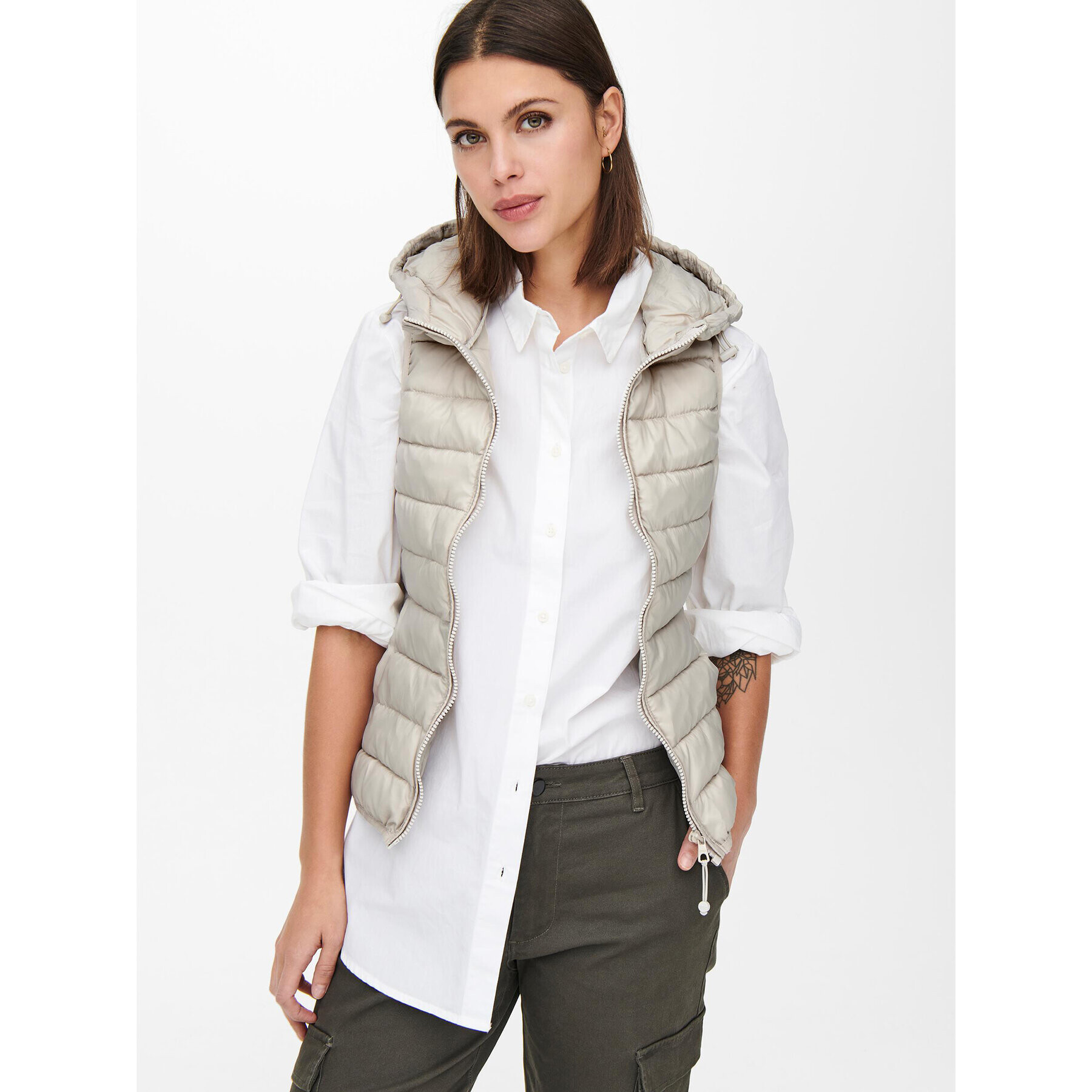 ONLY Елек New Tahoe 15205760 Екрю Regular Fit - Pepit.bg