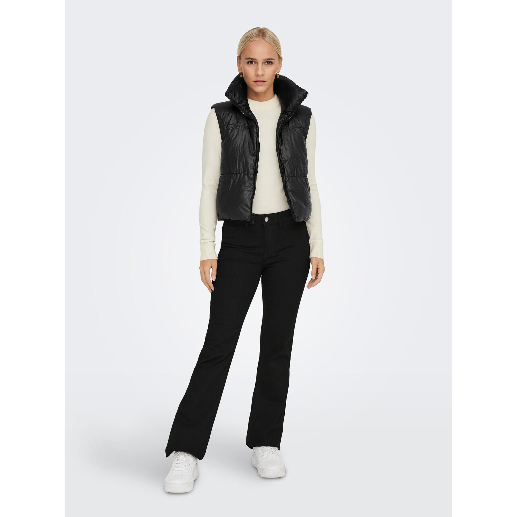 ONLY Елек Ricky 15245572 Черен Regular Fit - Pepit.bg