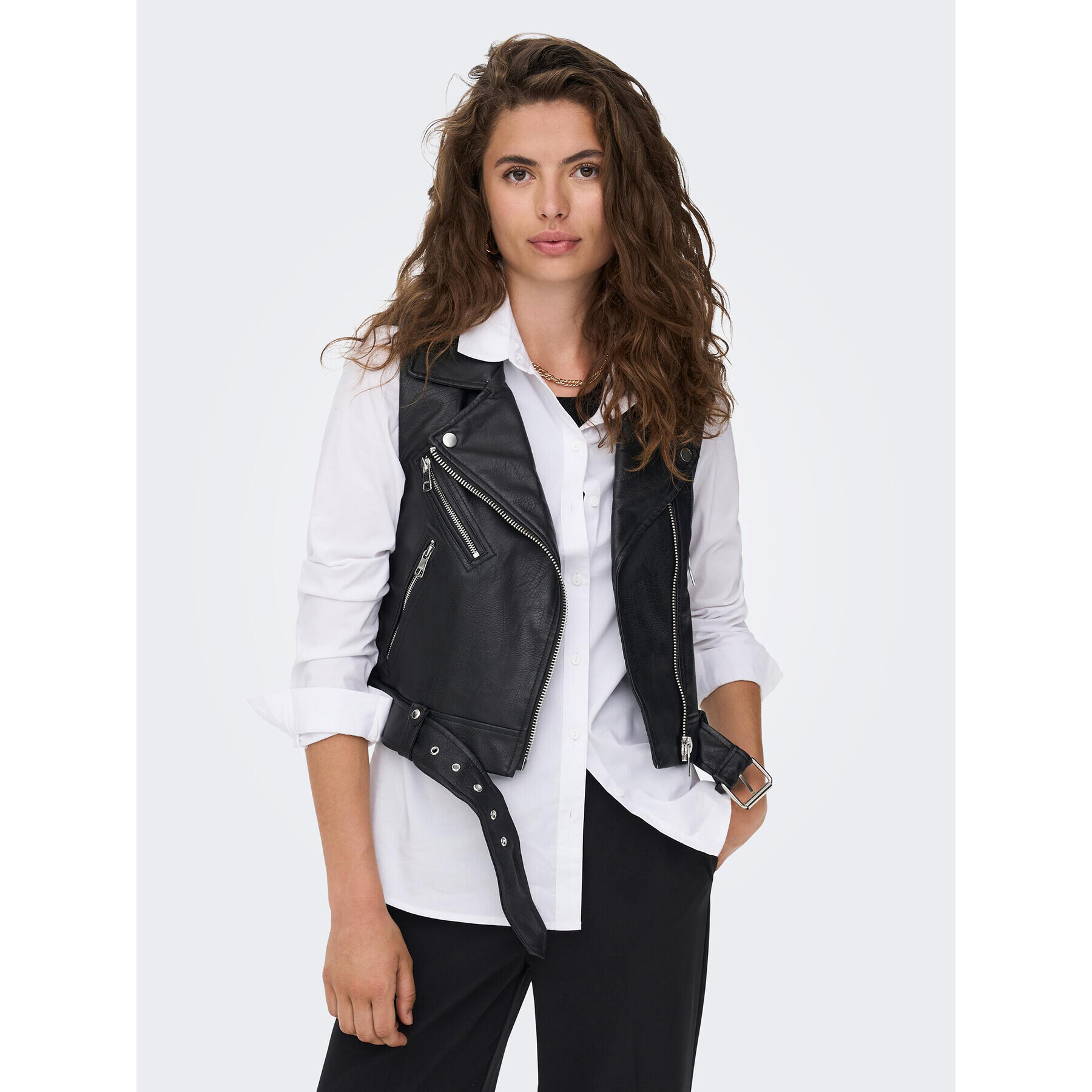 ONLY Елек Vera 15239240 Черен Regular Fit - Pepit.bg