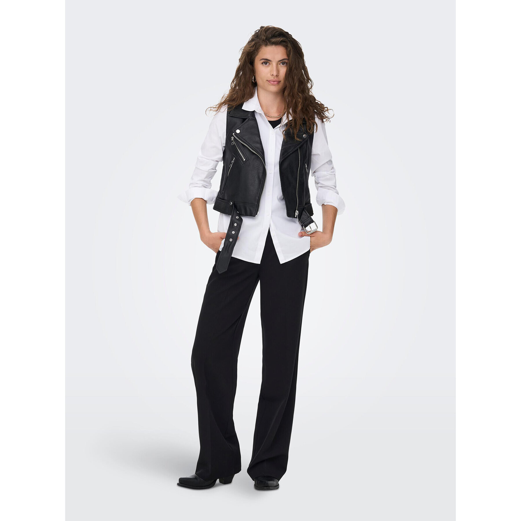 ONLY Елек Vera 15239240 Черен Regular Fit - Pepit.bg