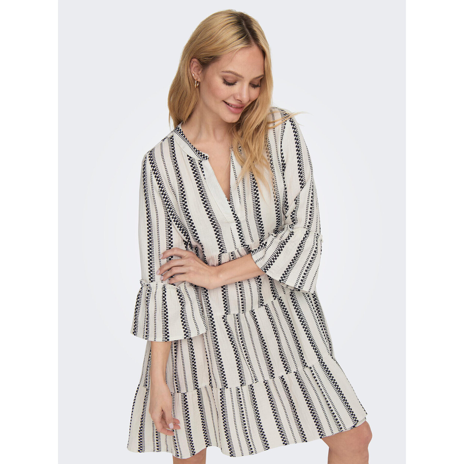 ONLY Ежедневна рокля 15296378 Бял Regular Fit - Pepit.bg