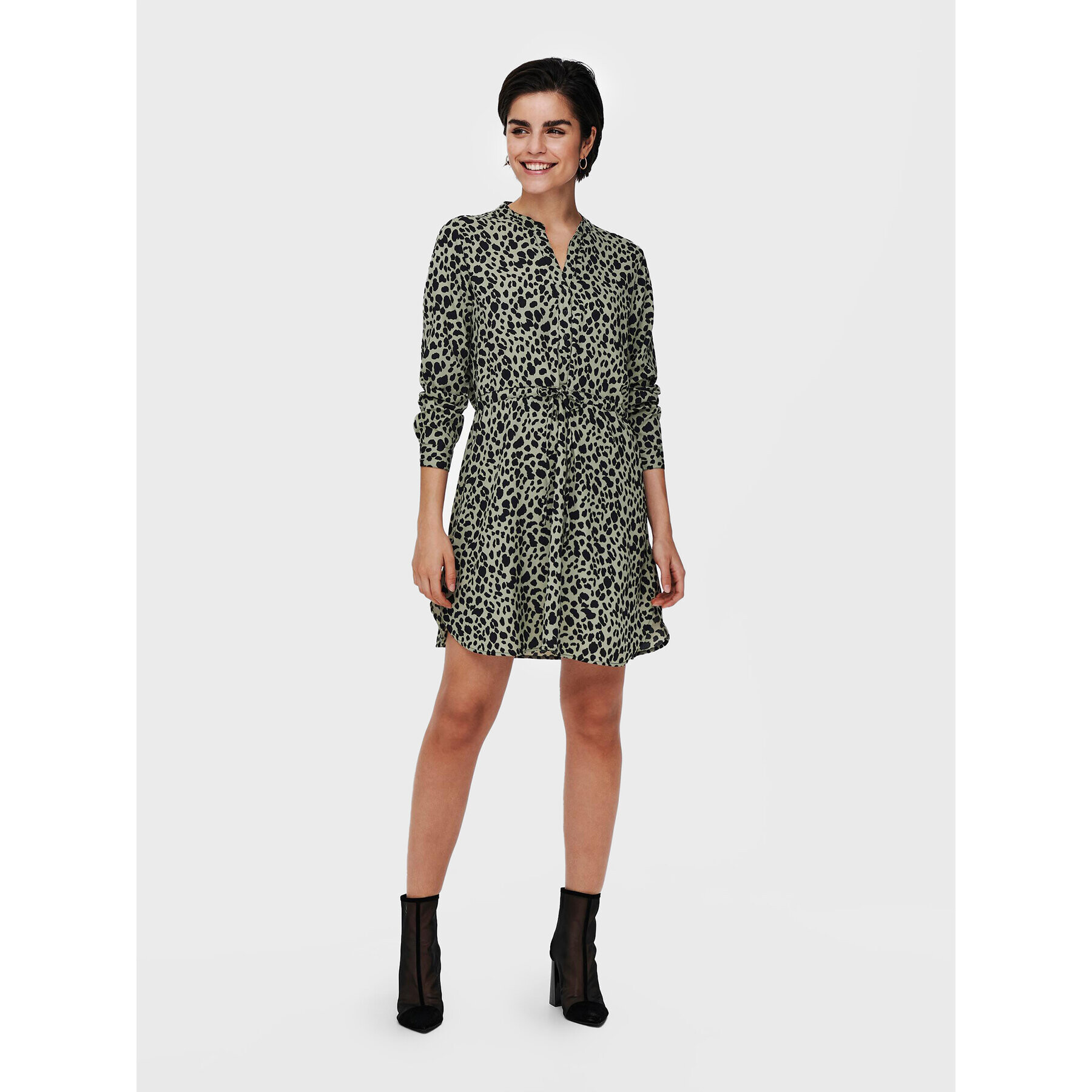 ONLY Ежедневна рокля Cory 15200543 Зелен Regular Fit - Pepit.bg