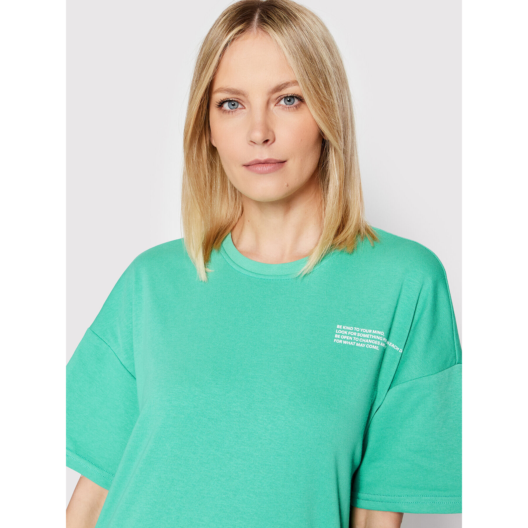 ONLY Ежедневна рокля Kim 15257720 Зелен Oversize - Pepit.bg