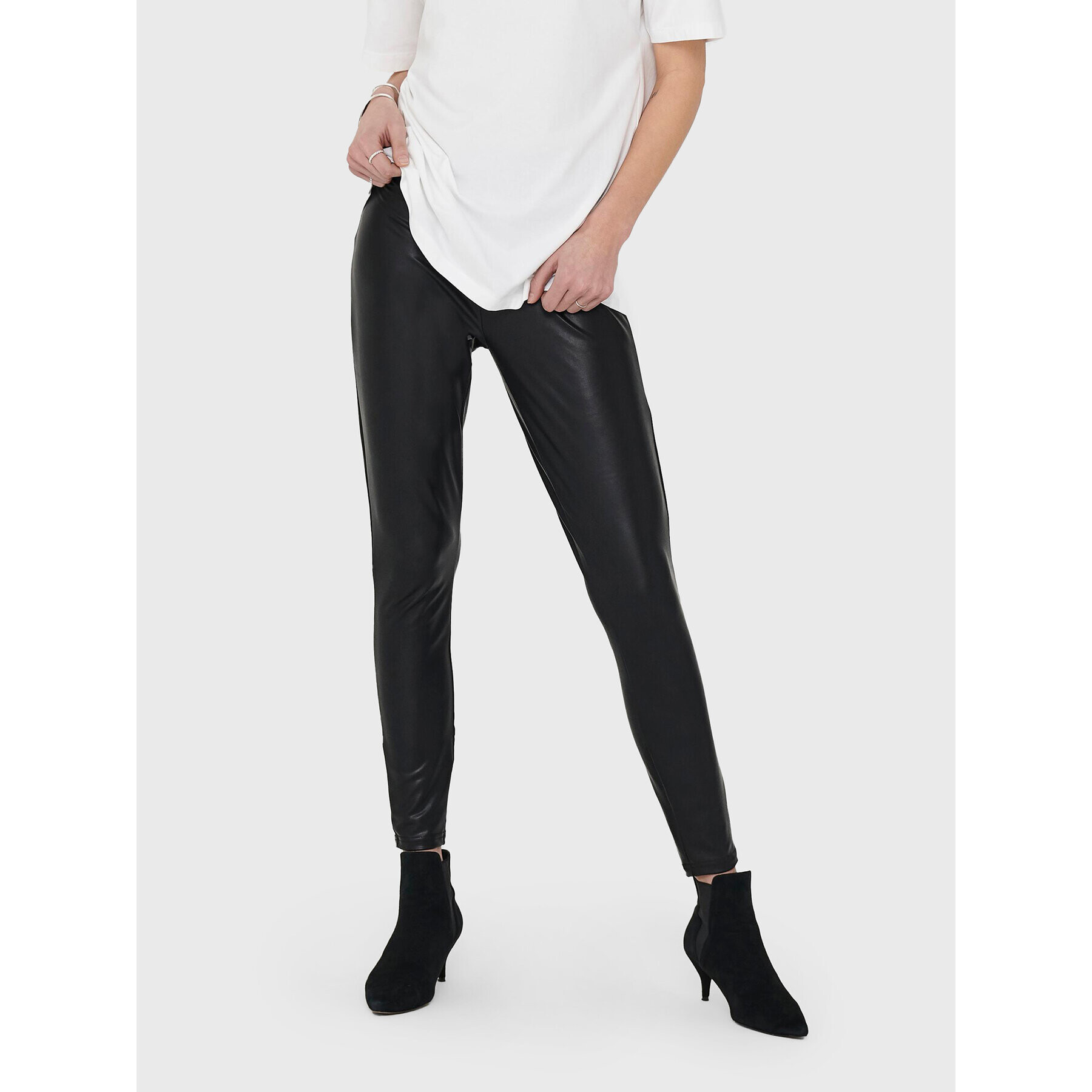 ONLY Клин Cool Coated 15187844 Черен Extra Slim Fit - Pepit.bg