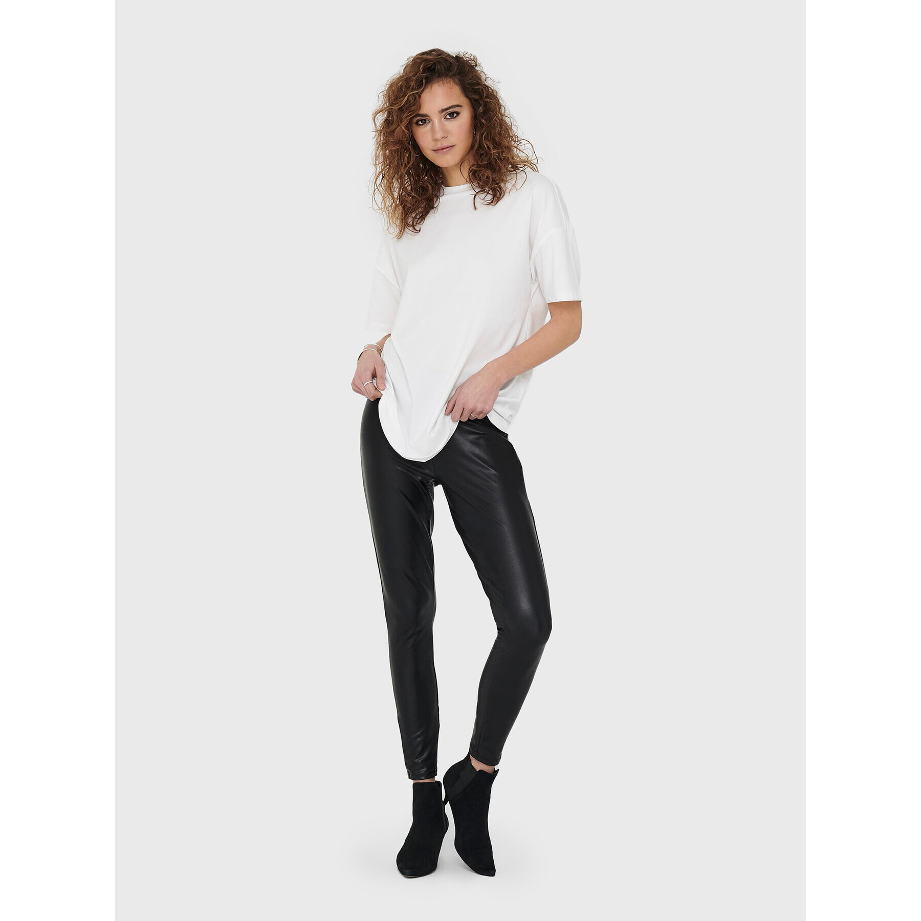 ONLY Клин Cool Coated 15187844 Черен Extra Slim Fit - Pepit.bg