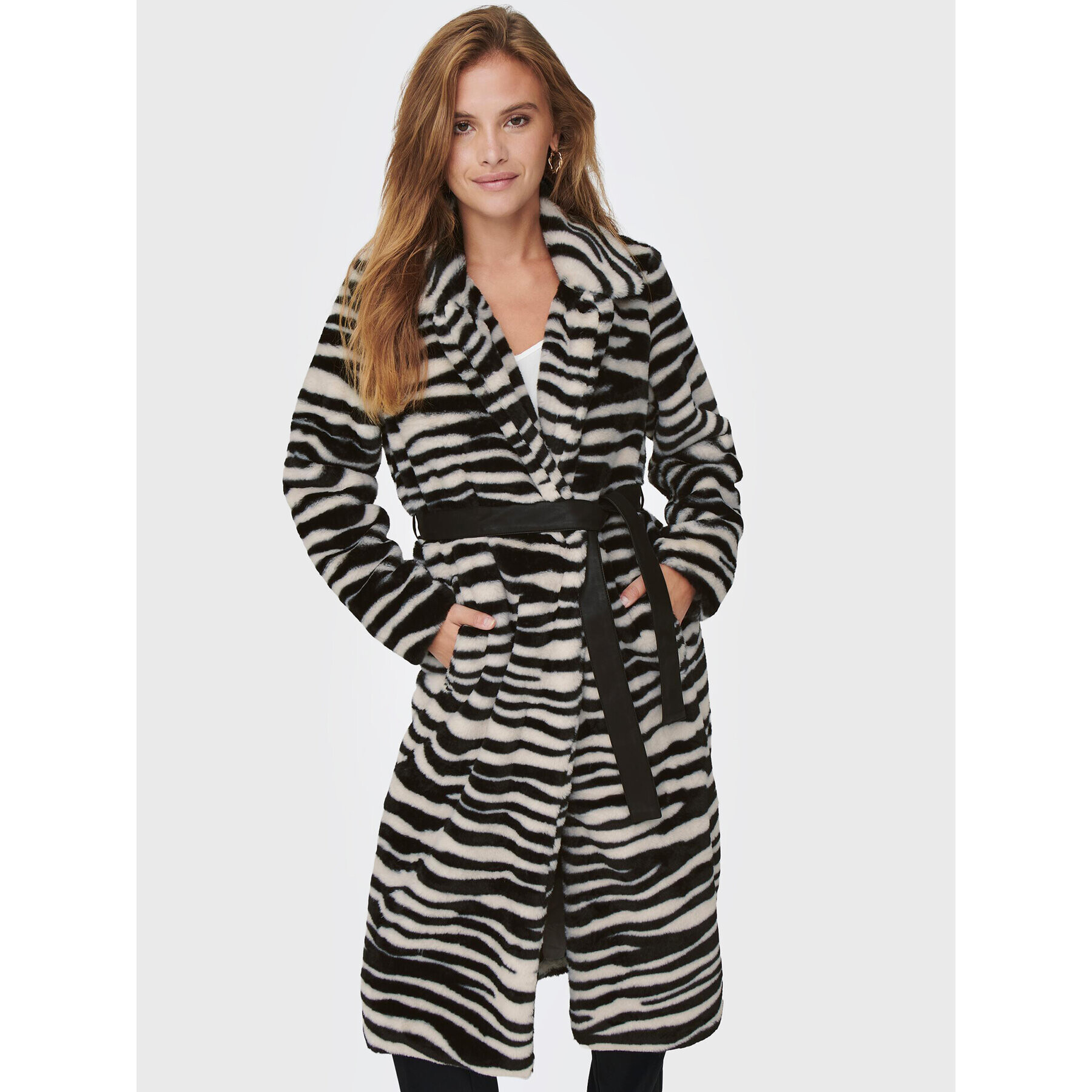 ONLY Кожено палто Bene 15262753 Черен Regular Fit - Pepit.bg