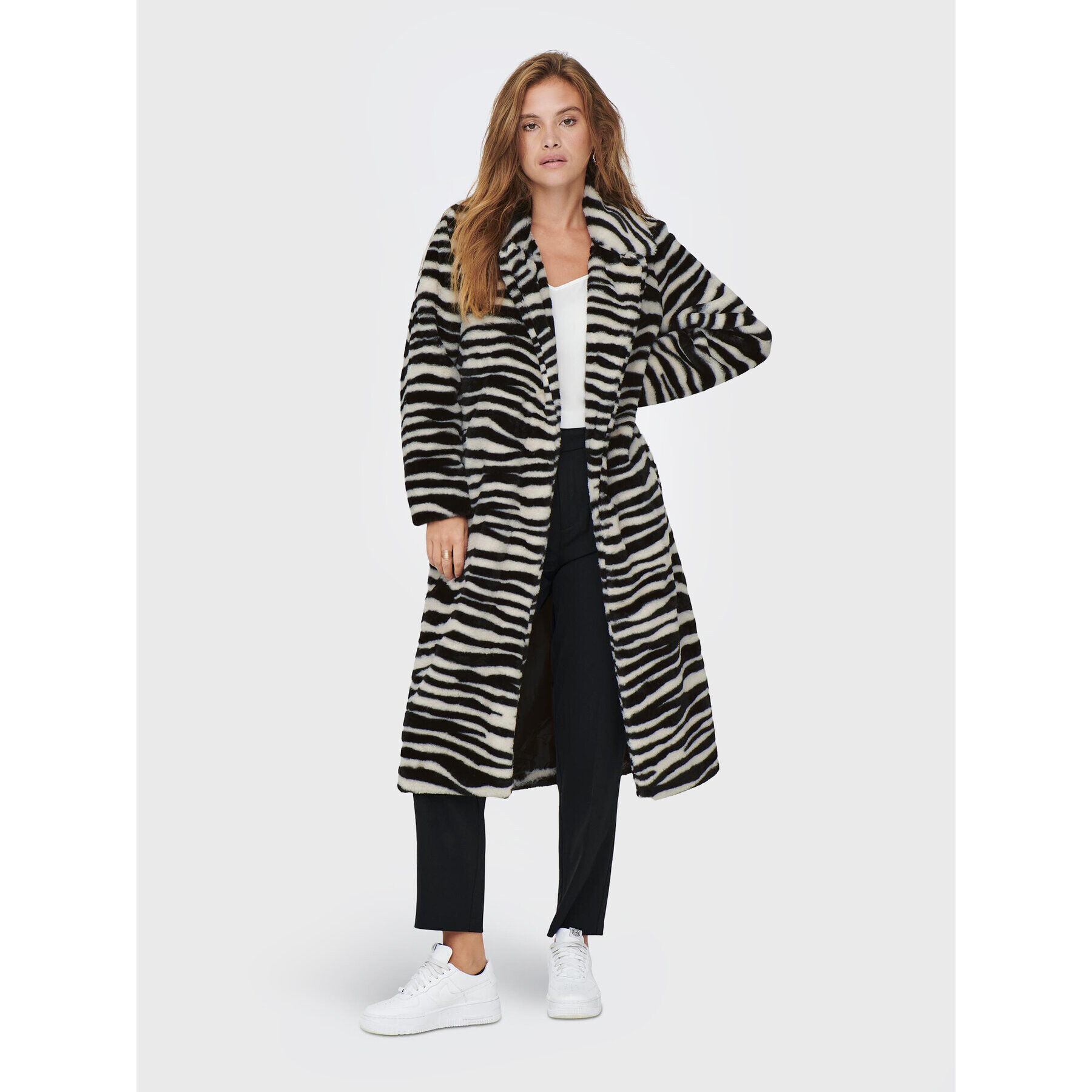 ONLY Кожено палто Bene 15262753 Черен Regular Fit - Pepit.bg