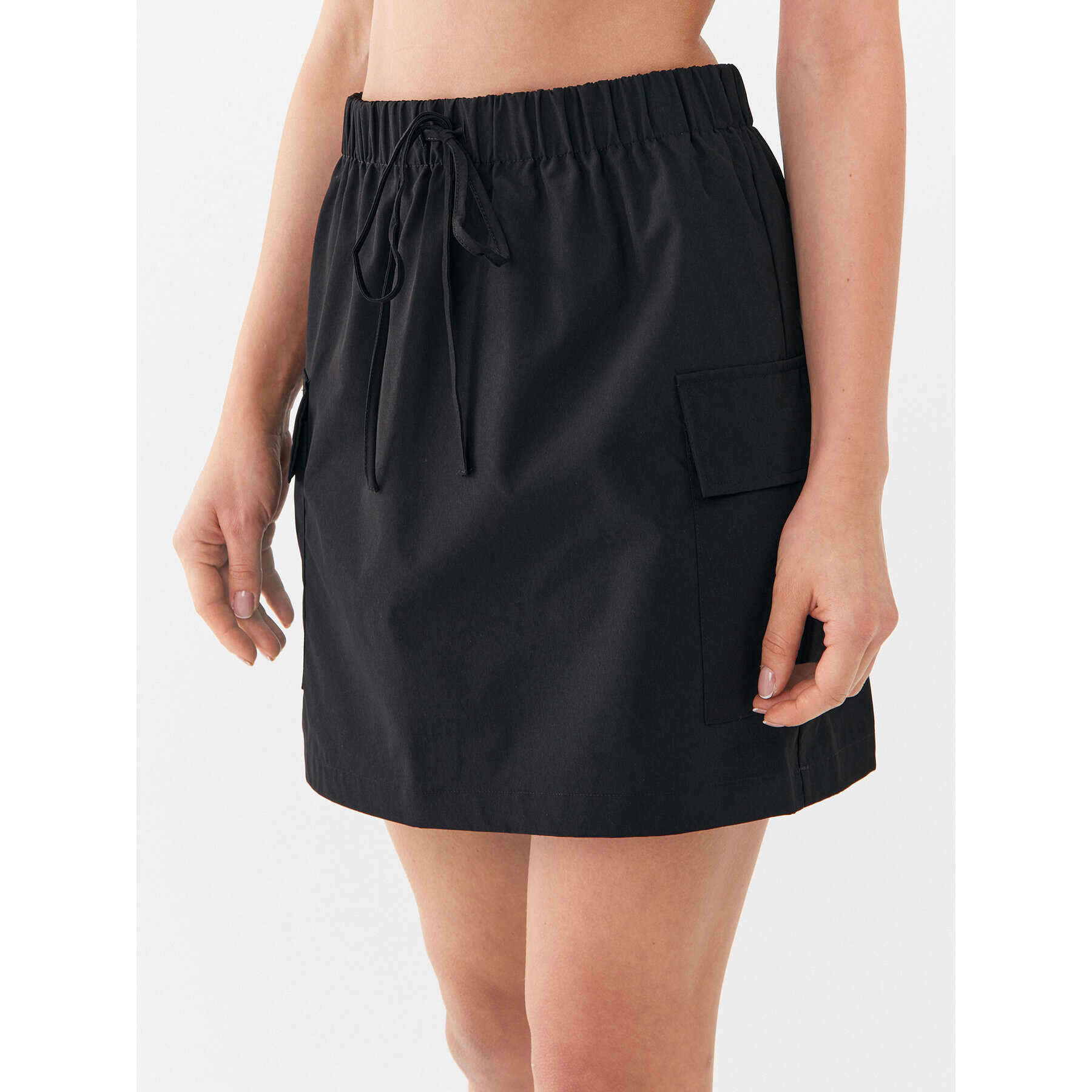 ONLY Мини пола 15302726 Черен Regular Fit - Pepit.bg