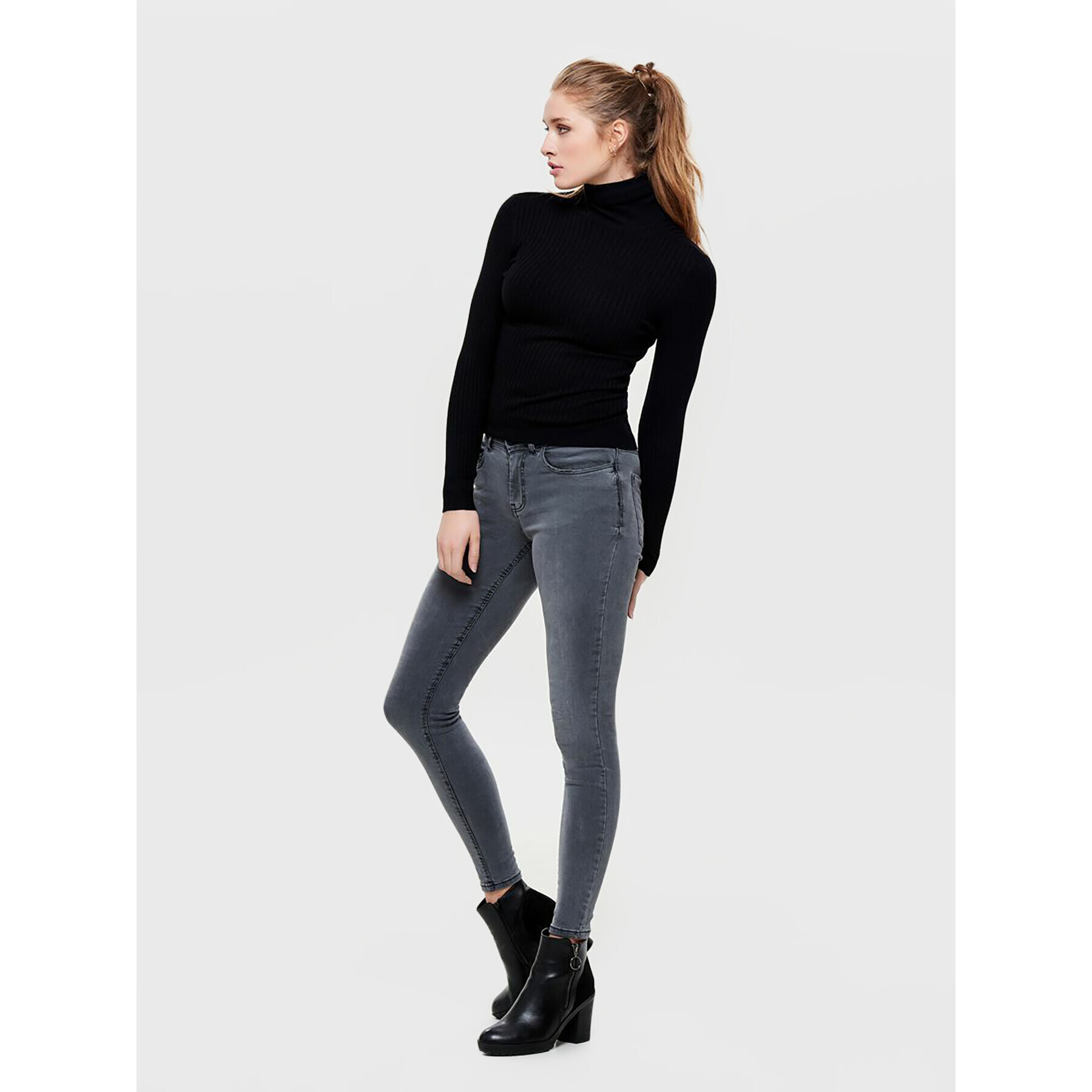 ONLY Поло Karol 15165075 Черен Slim Fit - Pepit.bg