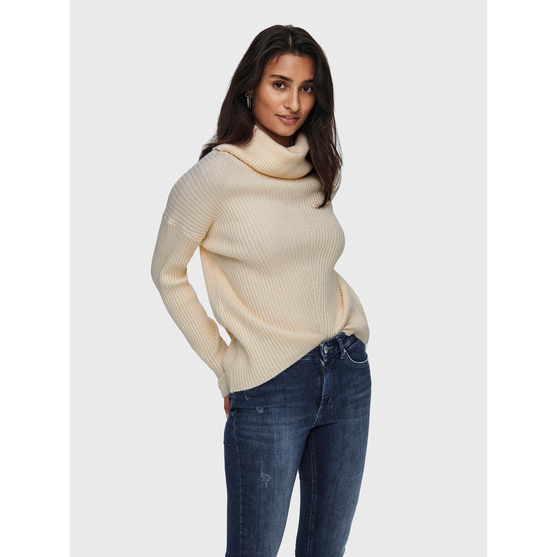 ONLY Поло Katia 15232493 Бежов Regular Fit - Pepit.bg