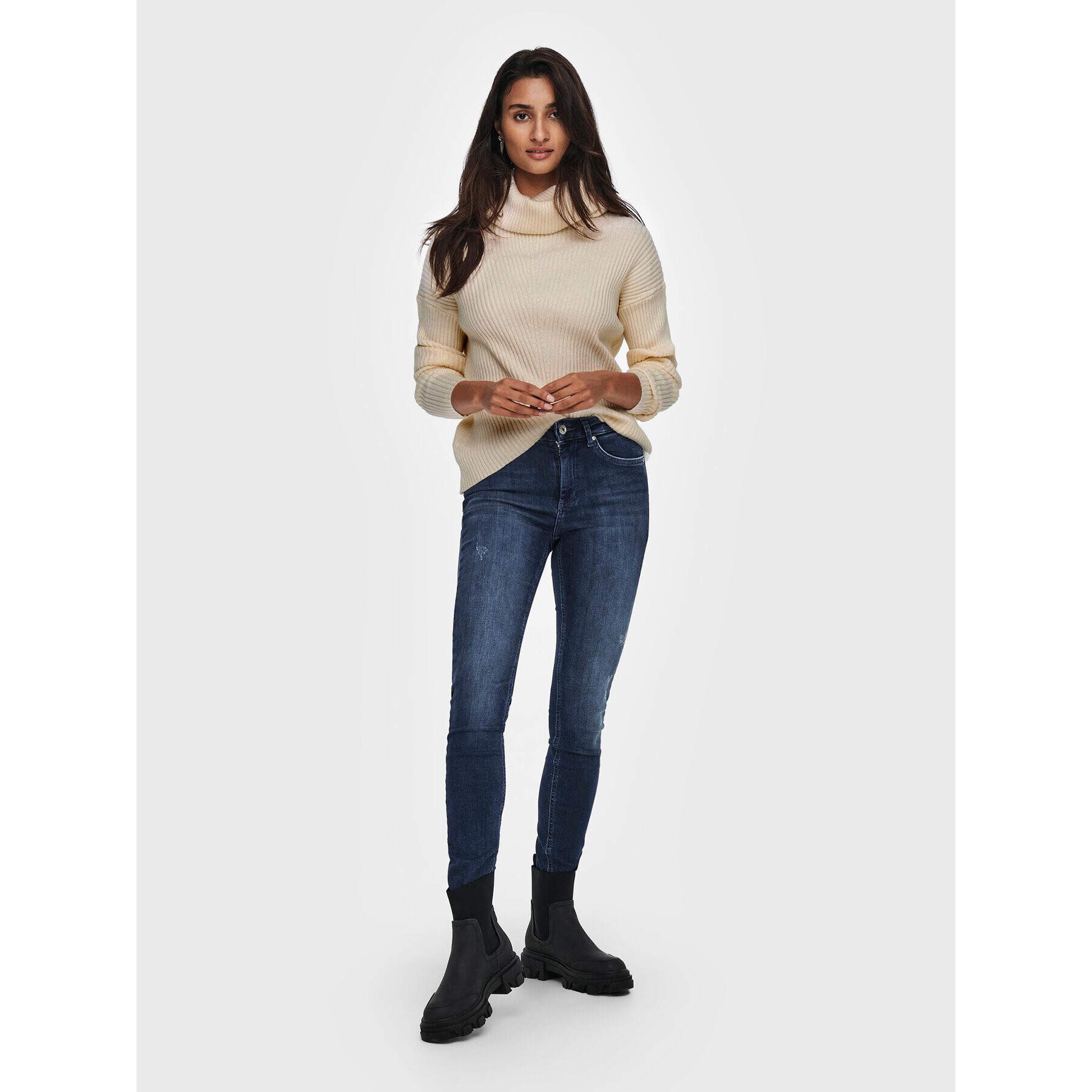 ONLY Поло Katia 15232493 Бежов Regular Fit - Pepit.bg