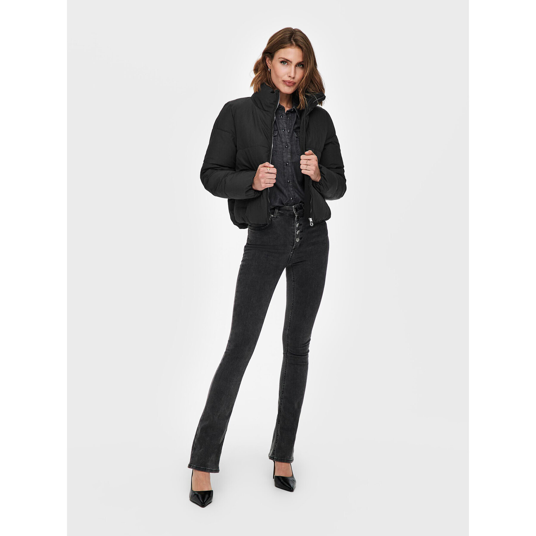 ONLY Пухено яке Dolly 15205371 Черен Regular Fit - Pepit.bg