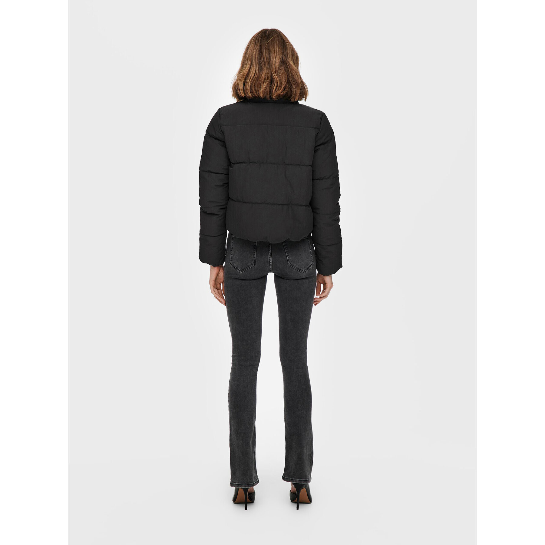 ONLY Пухено яке Dolly 15205371 Черен Regular Fit - Pepit.bg
