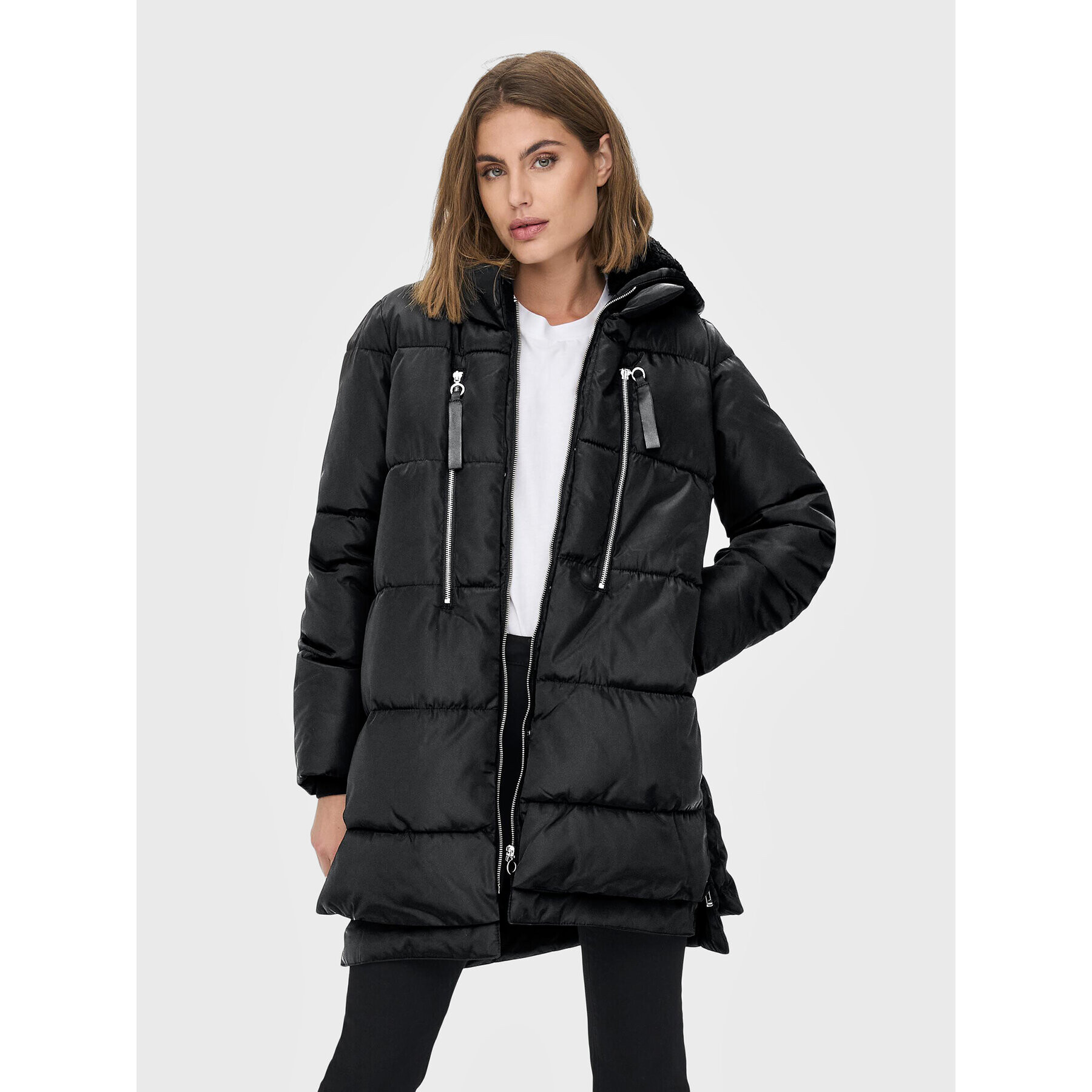 ONLY Пухено яке Nora 15230125 Черен Regular Fit - Pepit.bg