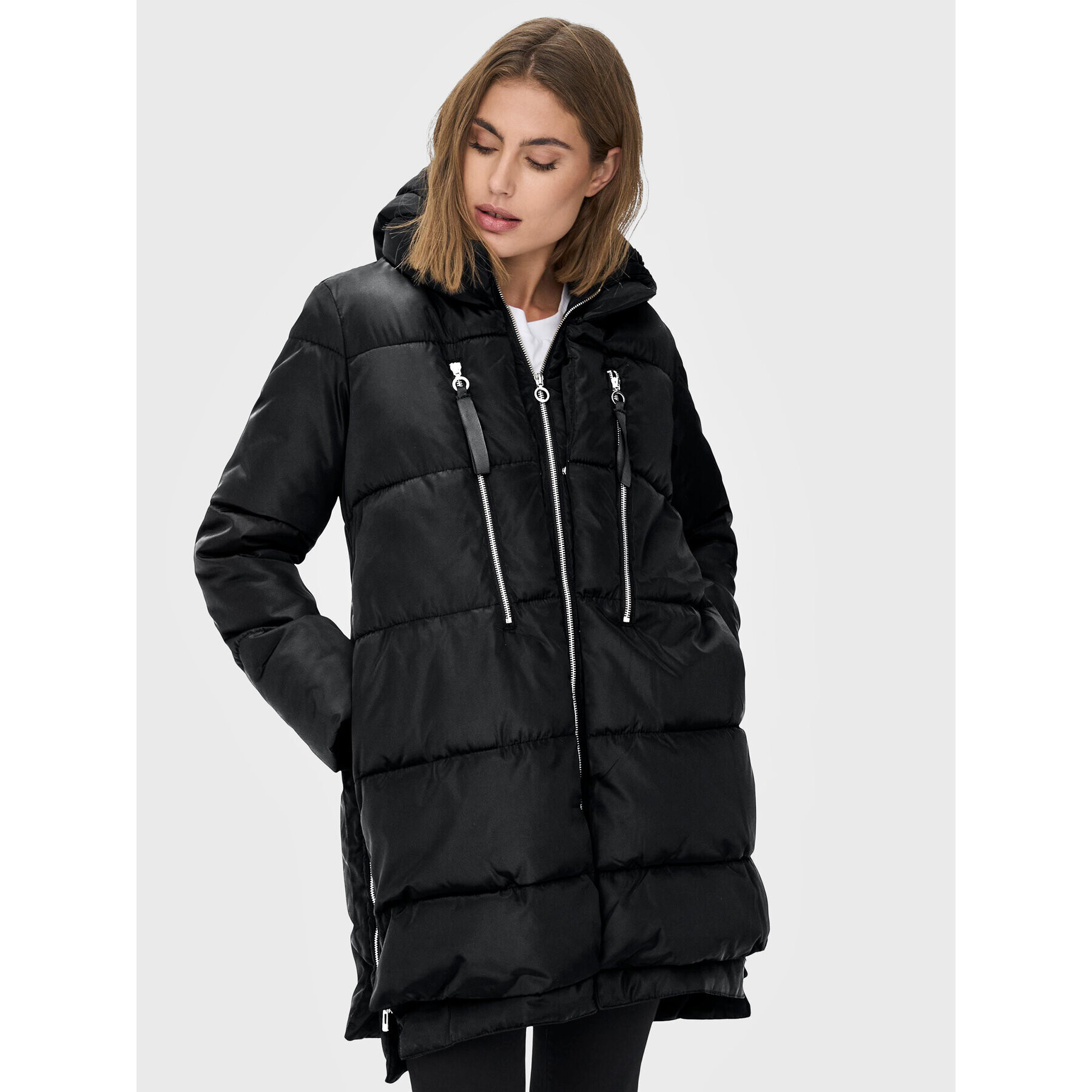 ONLY Пухено яке Nora 15230125 Черен Regular Fit - Pepit.bg