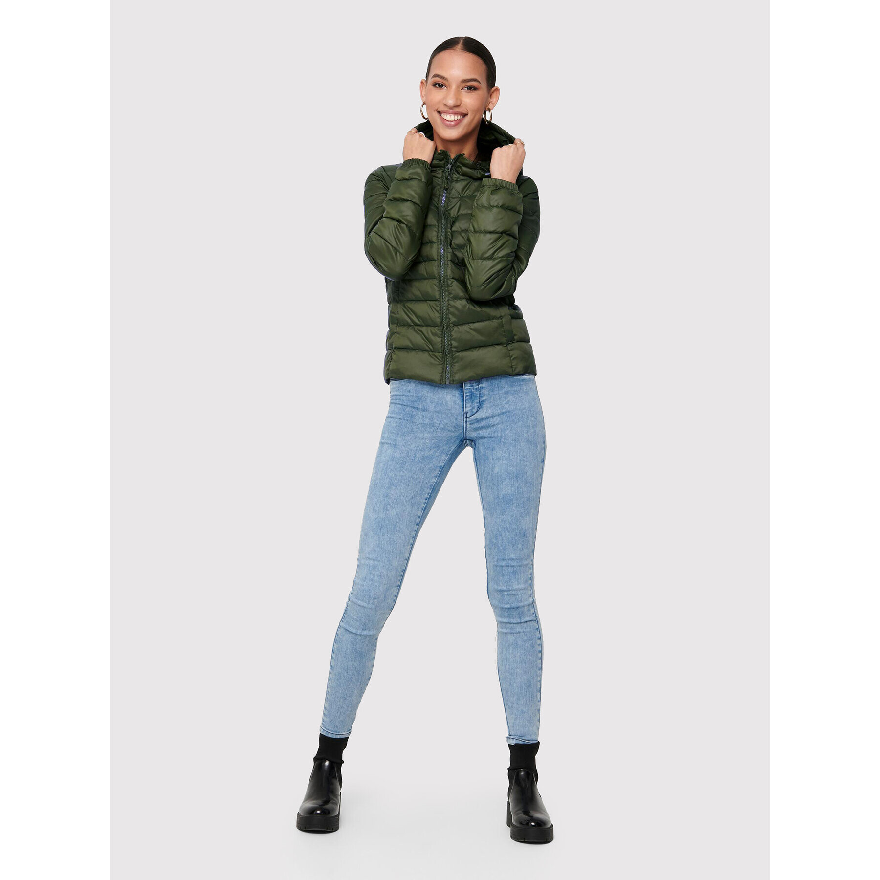 ONLY Пухено яке Tahoe 15156569 Зелен Regular Fit - Pepit.bg