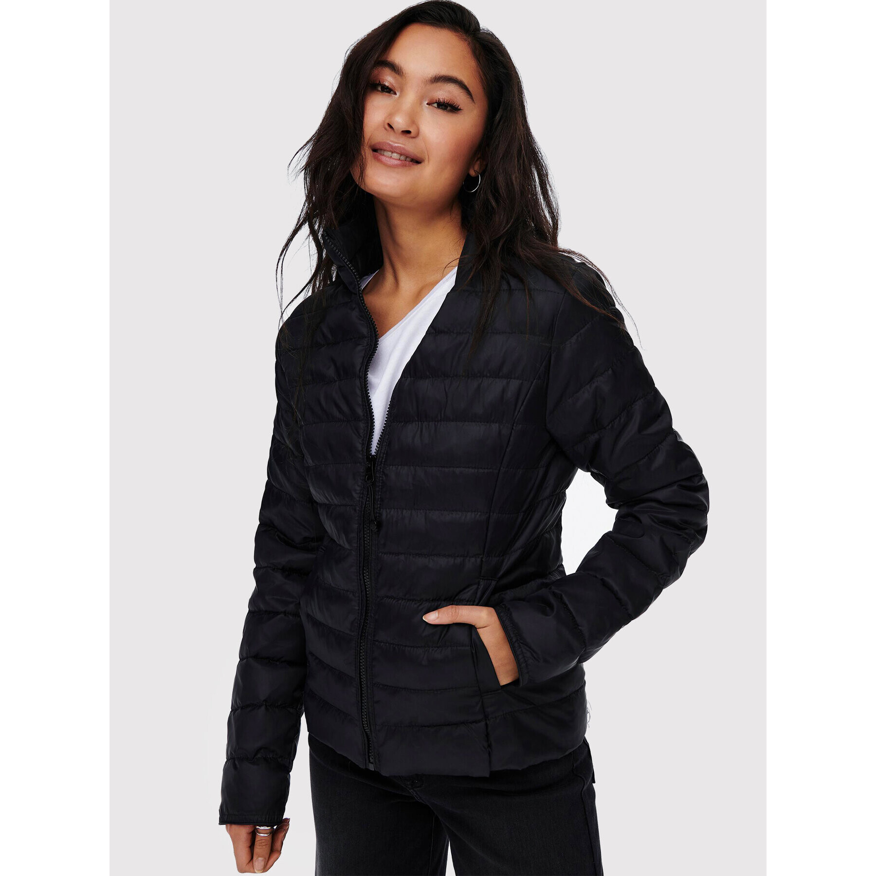 ONLY Пухено яке Tahoe 15205757 Черен Regular Fit - Pepit.bg