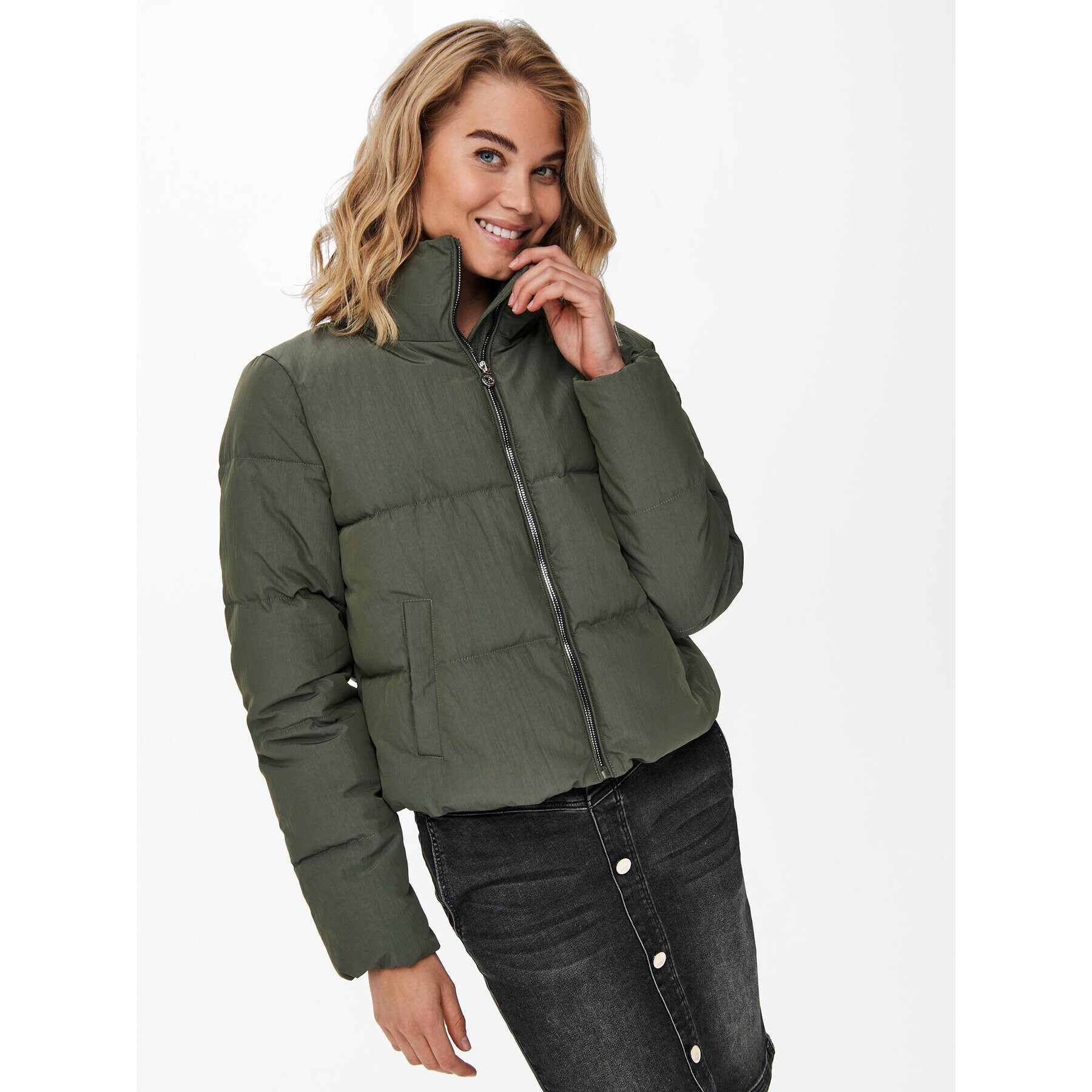 ONLY Пухено яке 15205371 Зелен Regular Fit - Pepit.bg
