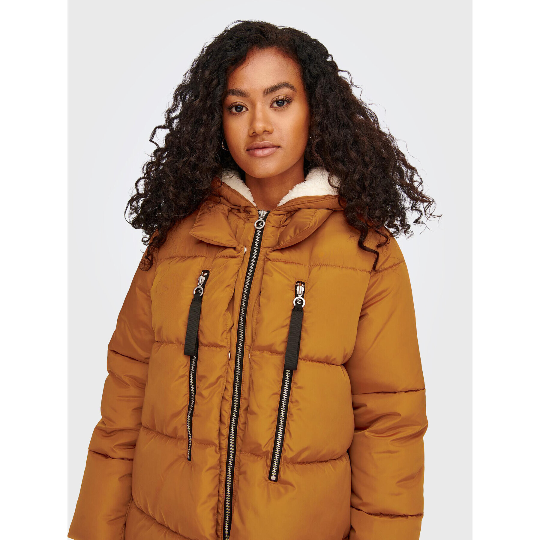 ONLY Пухено яке 15230125 Кафяв Regular Fit - Pepit.bg
