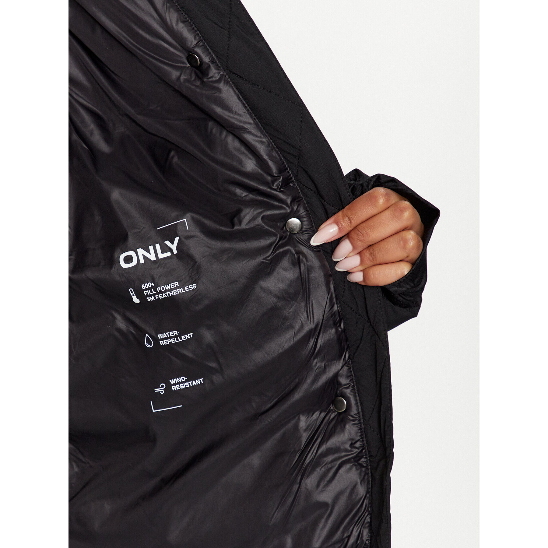 ONLY Пухено яке 15287909 Черен Regular Fit - Pepit.bg