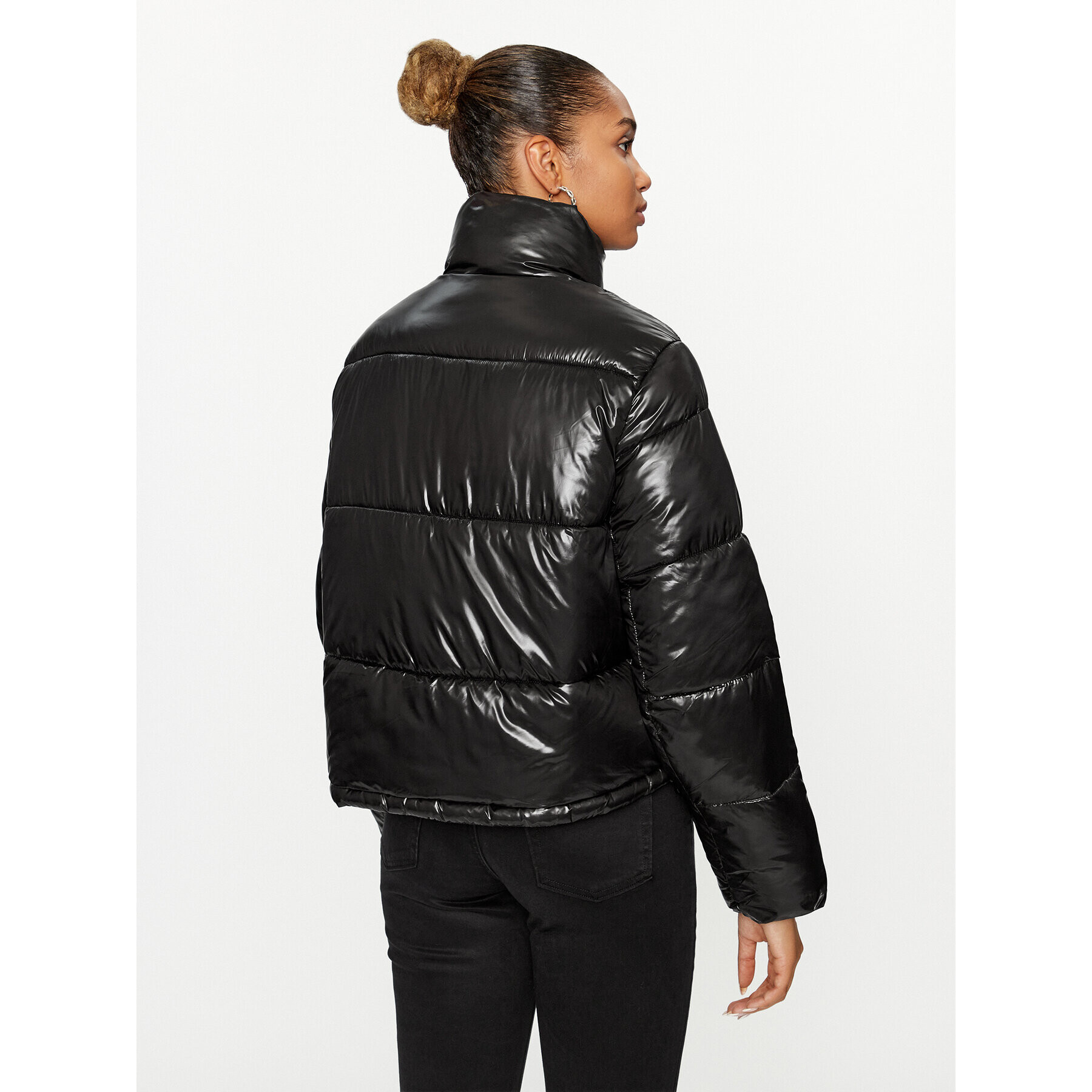 ONLY Пухено яке 15292628 Черен Regular Fit - Pepit.bg