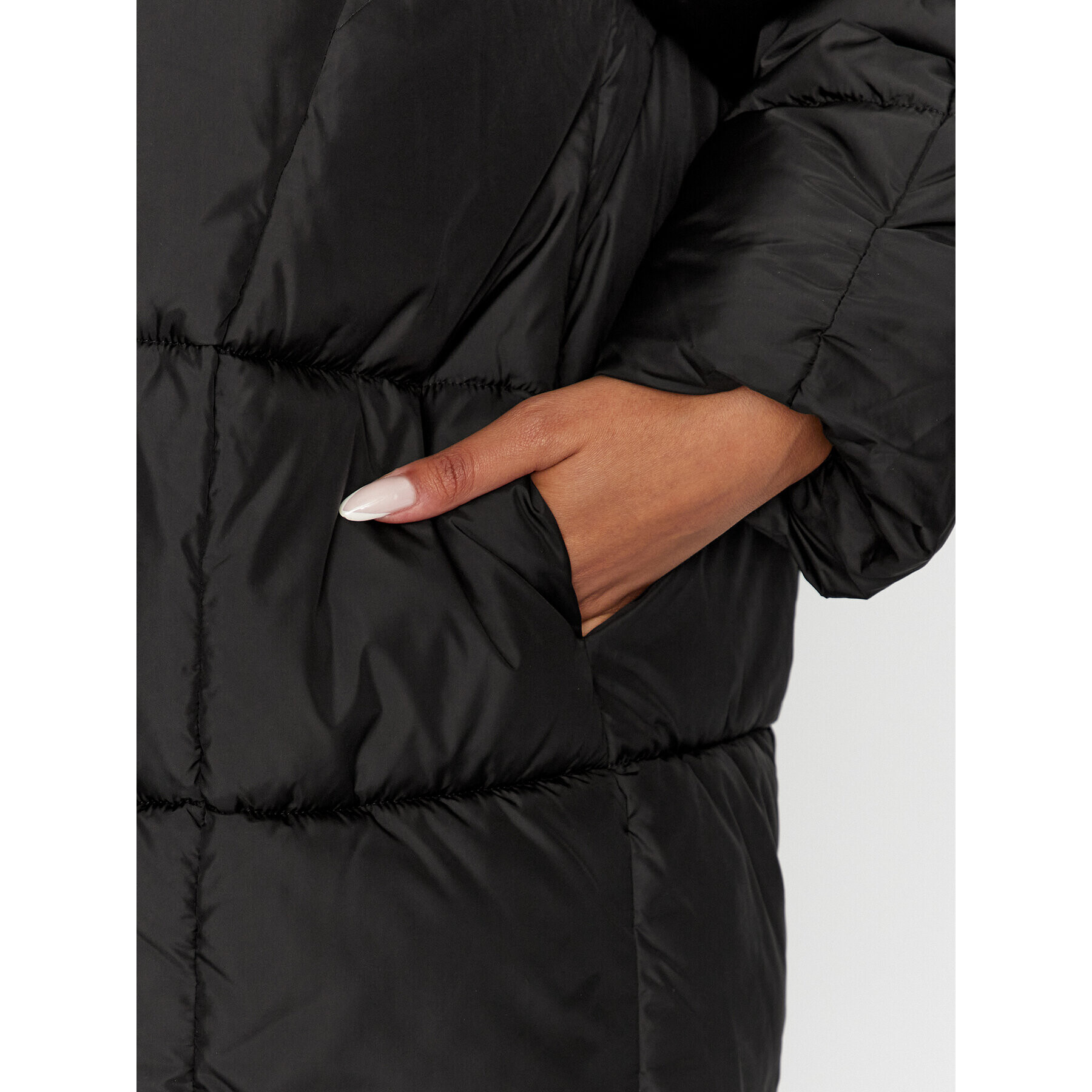 ONLY Пухено яке 15293818 Черен Regular Fit - Pepit.bg