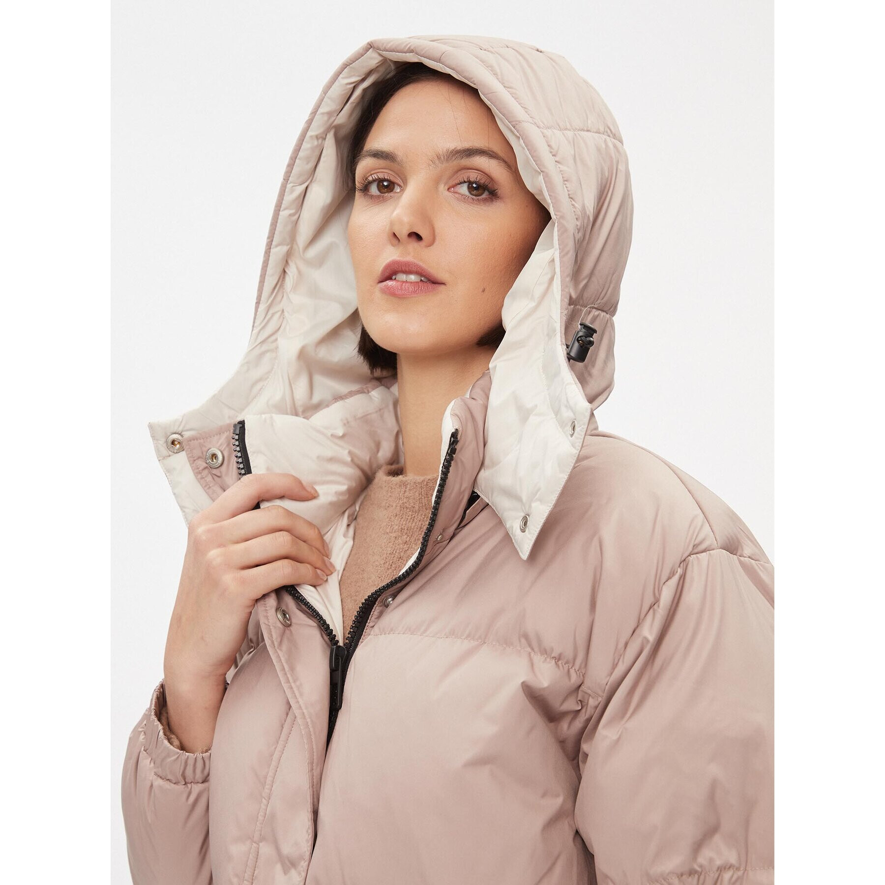 ONLY Пухено яке 15294690 Бежов Regular Fit - Pepit.bg