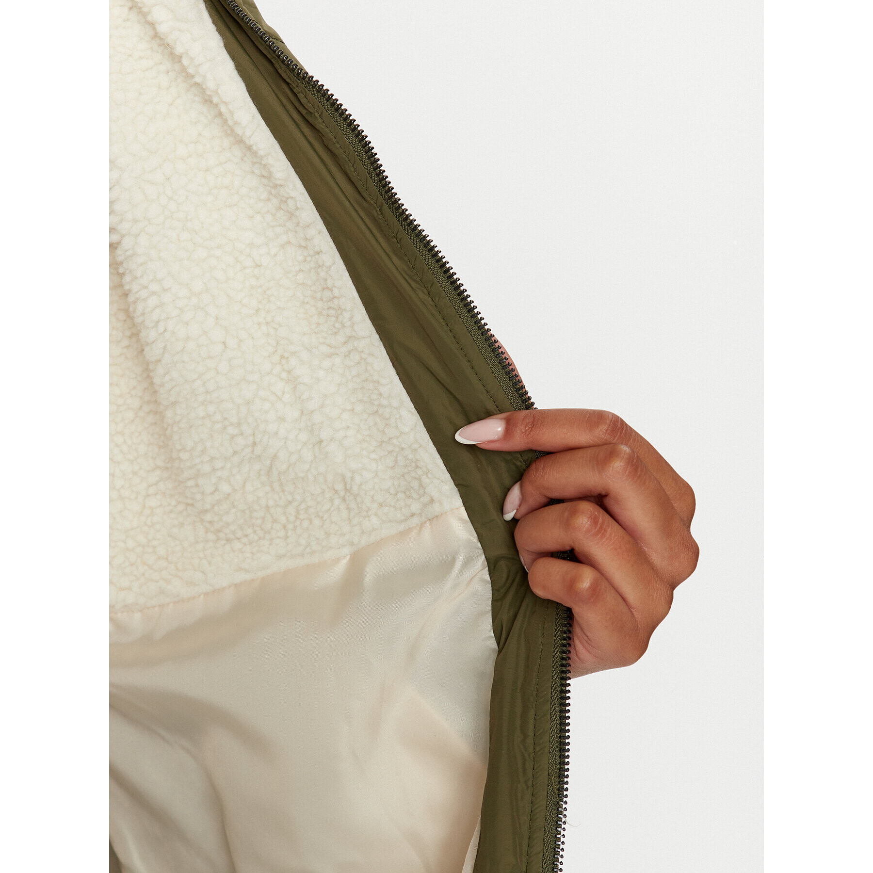 ONLY Пухено яке 15295389 Зелен Regular Fit - Pepit.bg