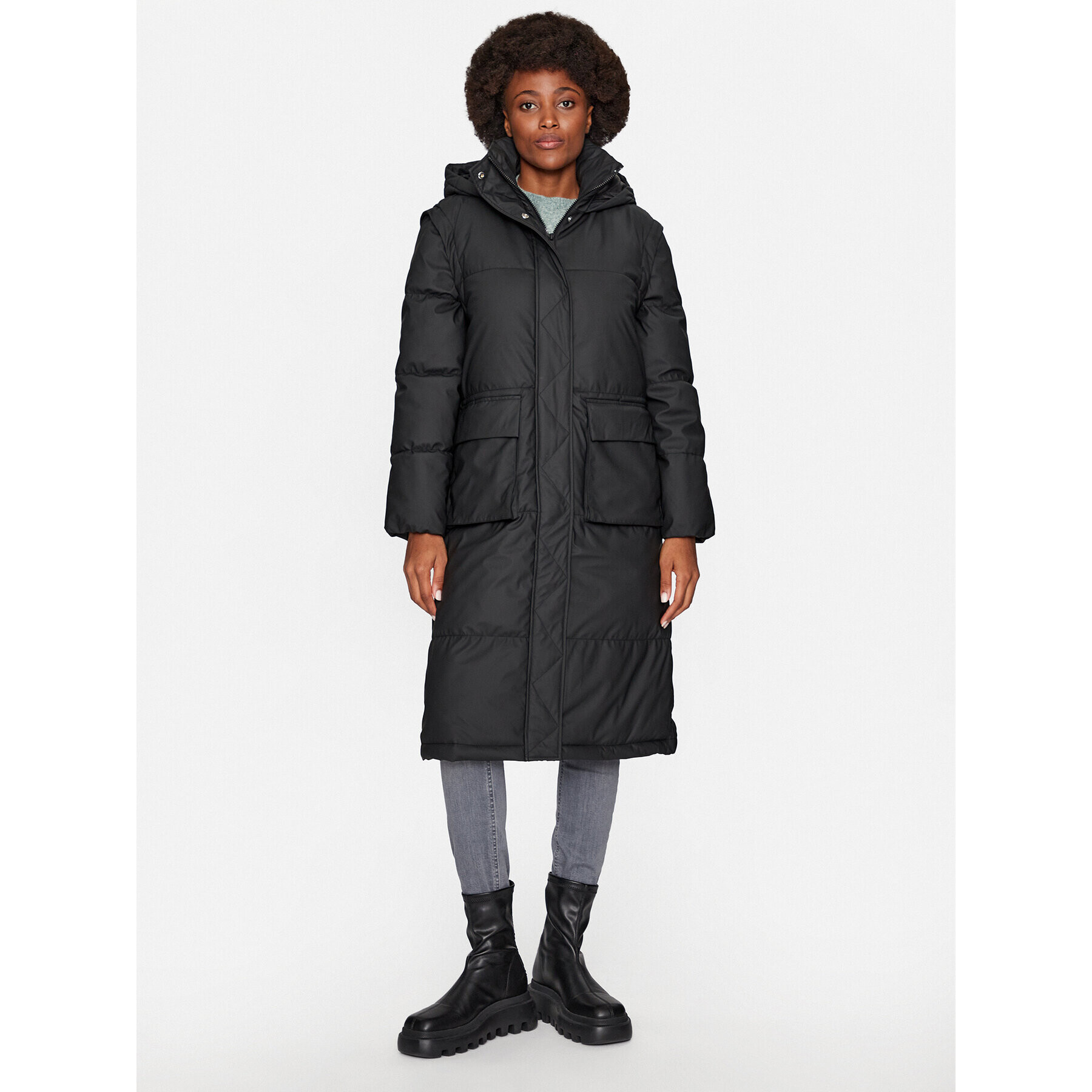 ONLY Пухено яке 15299137 Черен Relaxed Fit - Pepit.bg