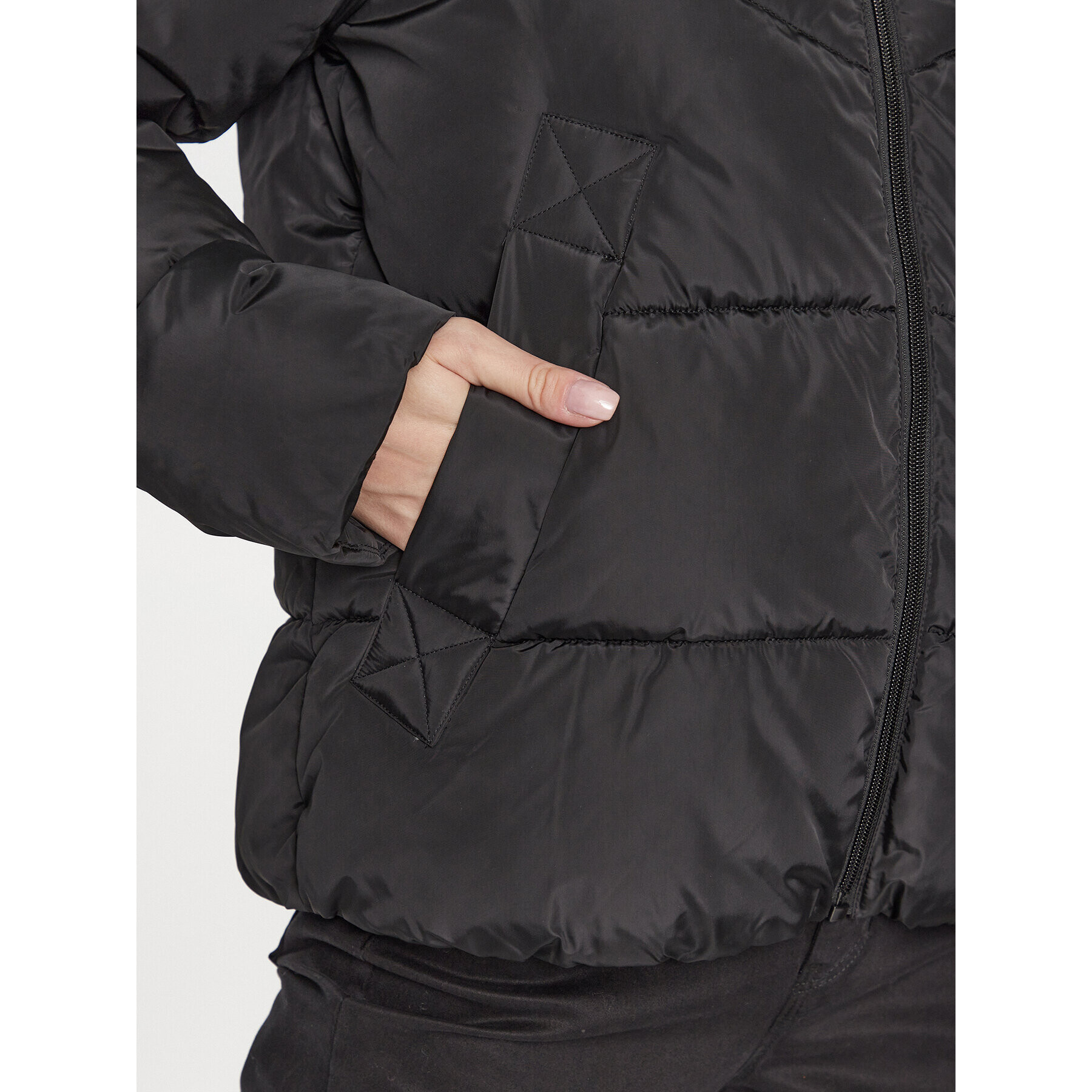 ONLY Пухено яке 15300257 Черен Regular Fit - Pepit.bg