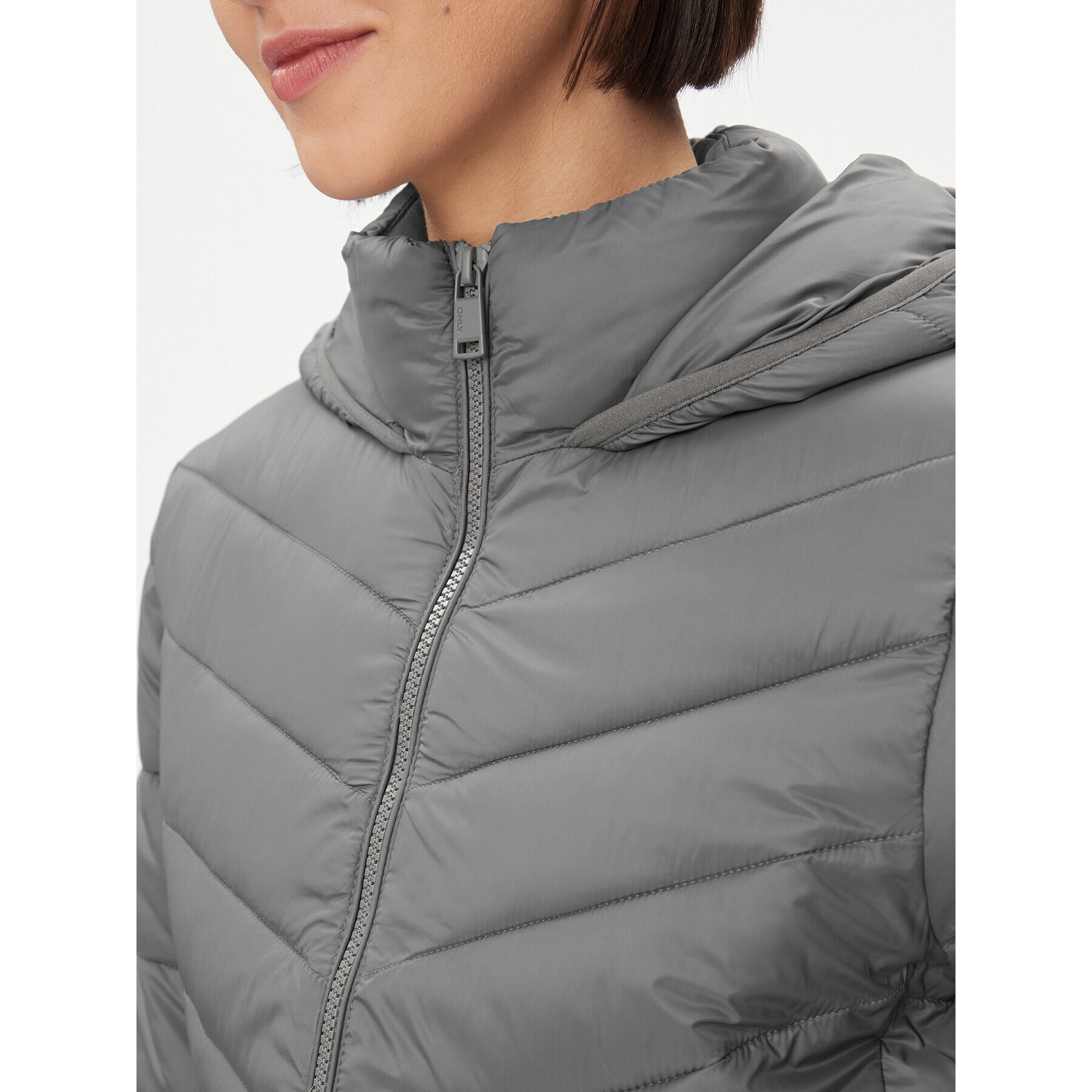 ONLY Пухено яке 15301325 Сив Regular Fit - Pepit.bg