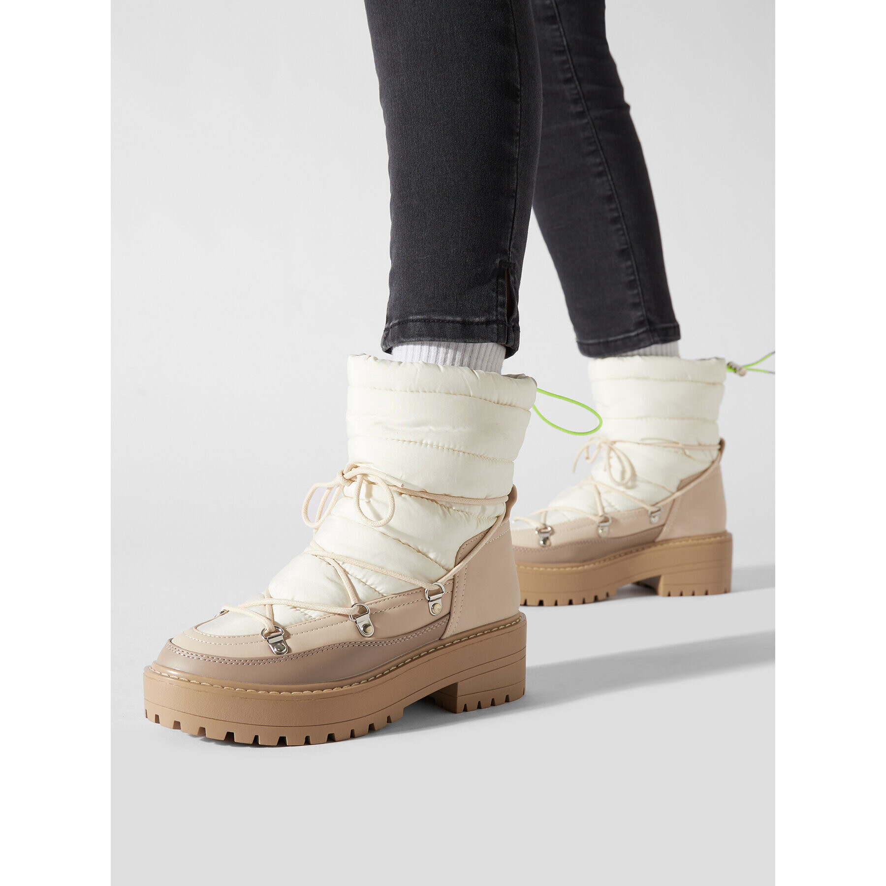 ONLY Shoes Боти Onlbrandie-18 Moon Boot 15271691 Бял - Pepit.bg