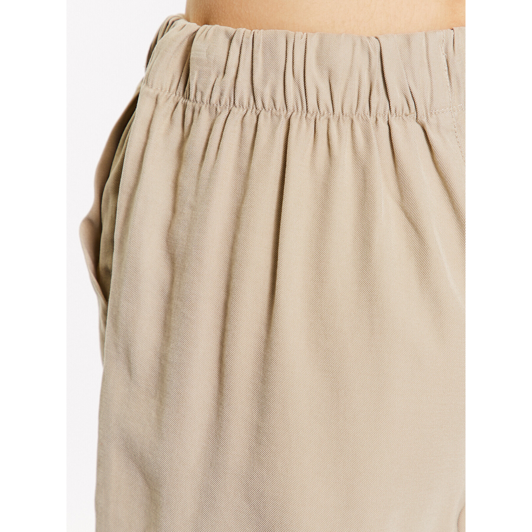 ONLY Шорти от плат 15291256 Сив Regular Fit - Pepit.bg