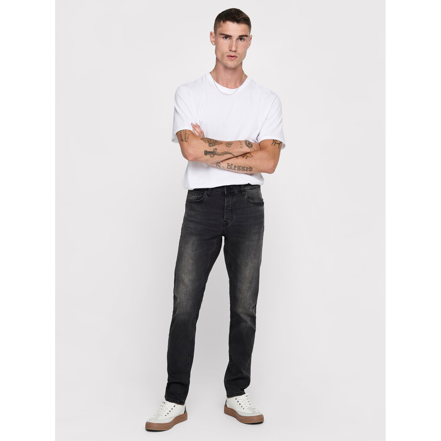 Only & Sons Дънки Loom 22010447 Черен Slim Fit - Pepit.bg