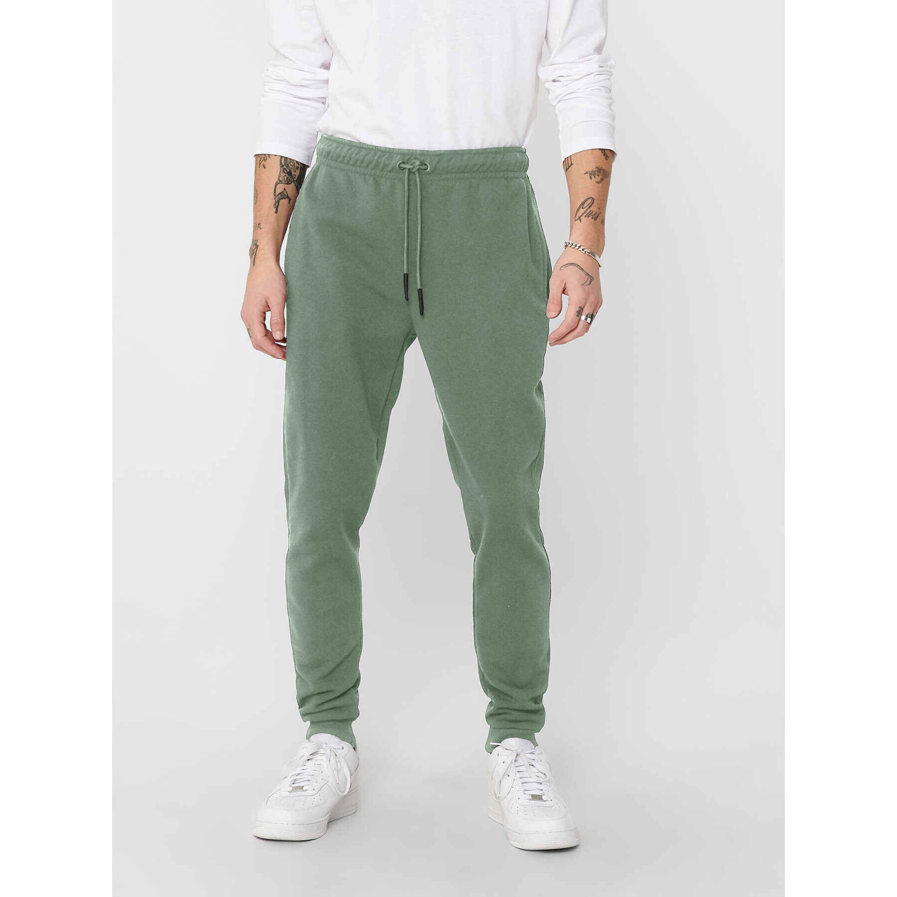 Only & Sons Долнище анцуг Ceres 22018686 Зелен Regular Fit - Pepit.bg