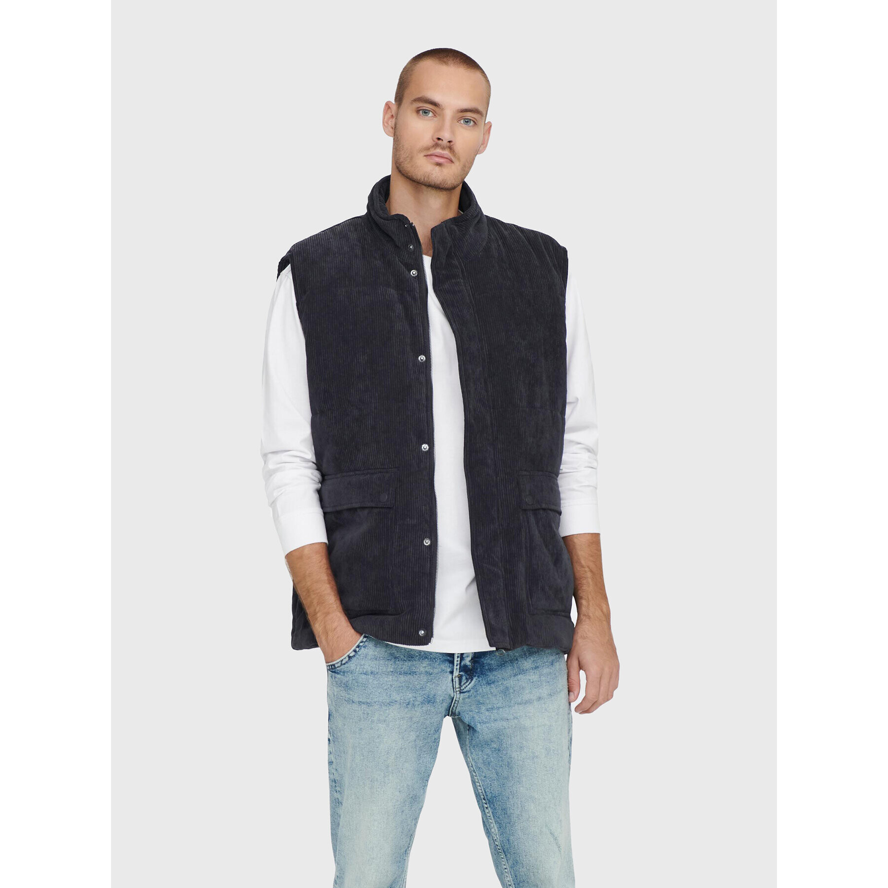 Only & Sons Елек Cash Corduroy 22022506 Сив Regular Fit - Pepit.bg