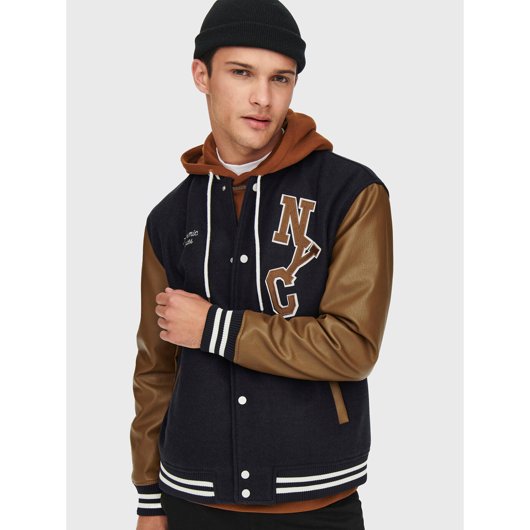 Only & Sons Яке бомбър Jay Varsity 22022572 Тъмносин Regular Fit - Pepit.bg