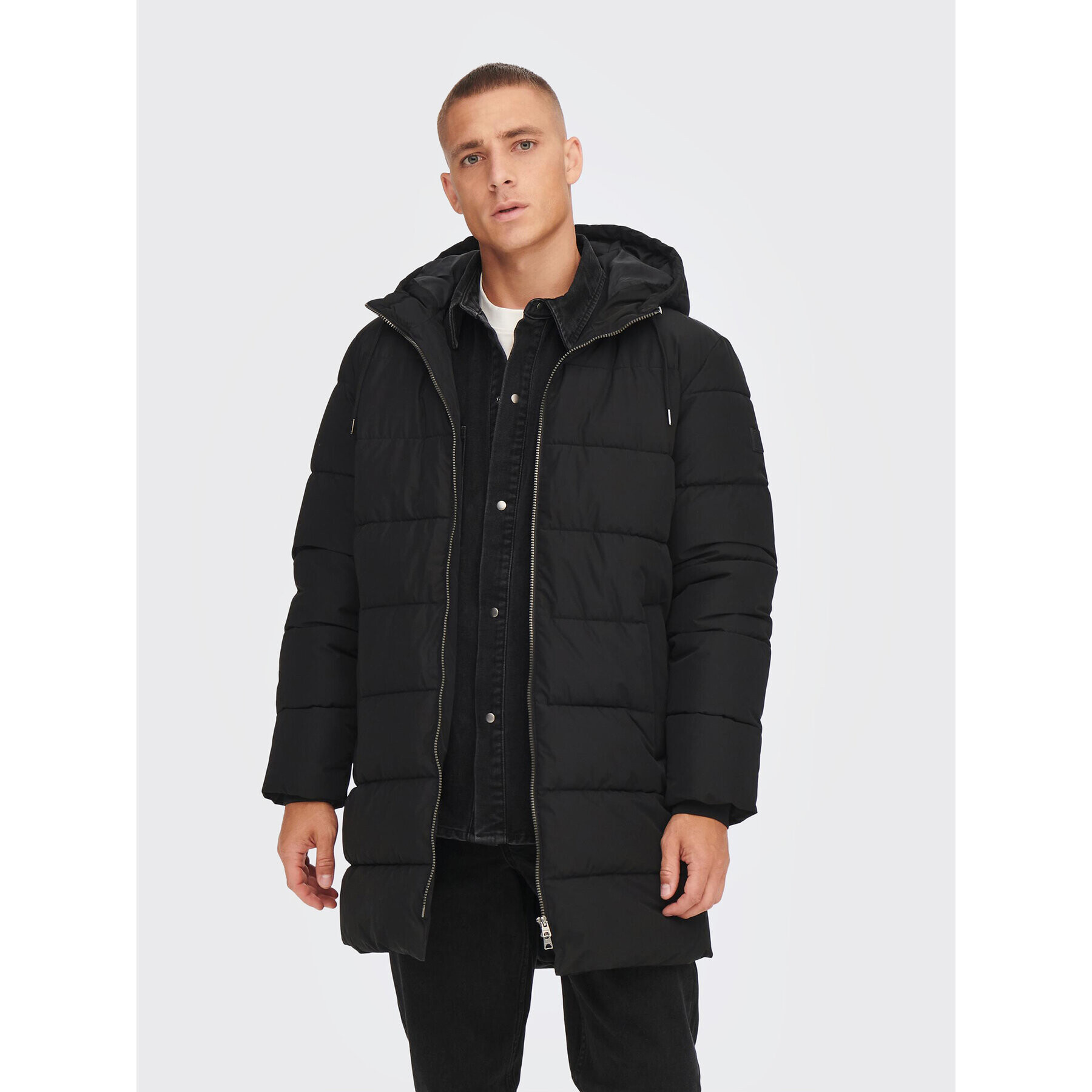 Only & Sons Пухено яке Melvin 22022100 Черен Regular Fit - Pepit.bg