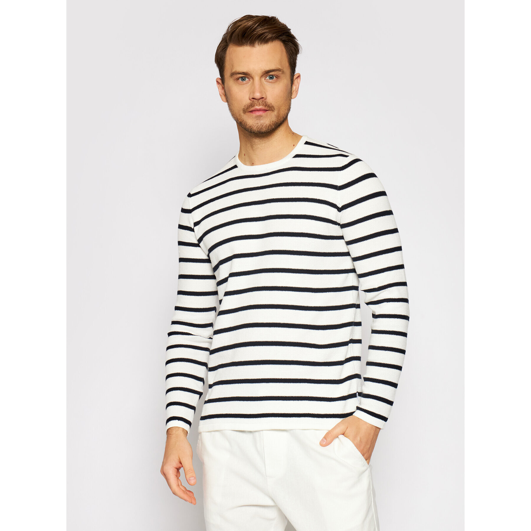 Only & Sons Пуловер Moose 22016233 Бял Regular Fit - Pepit.bg